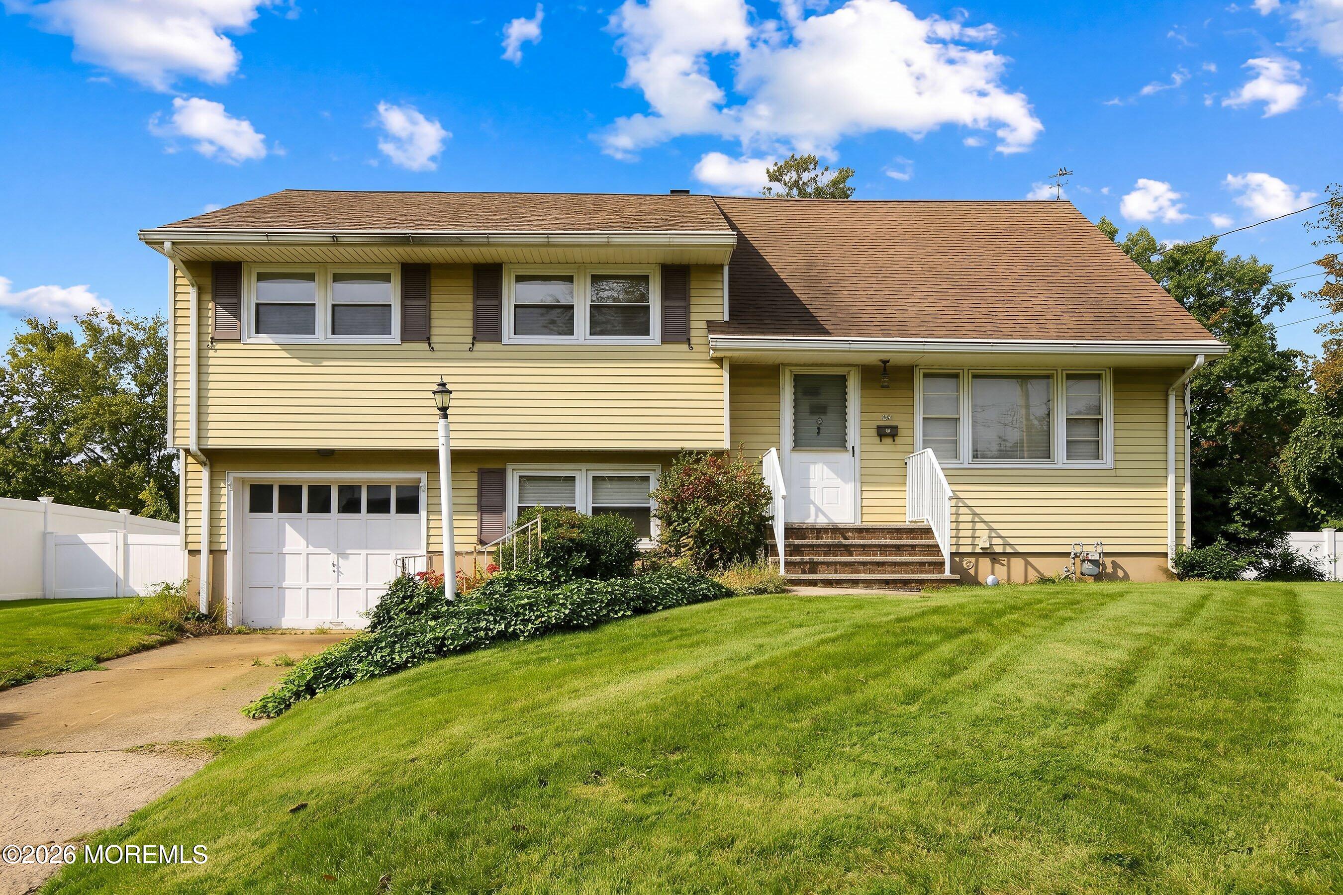 10 Carol Ct, Somerset, NJ 08873 photo