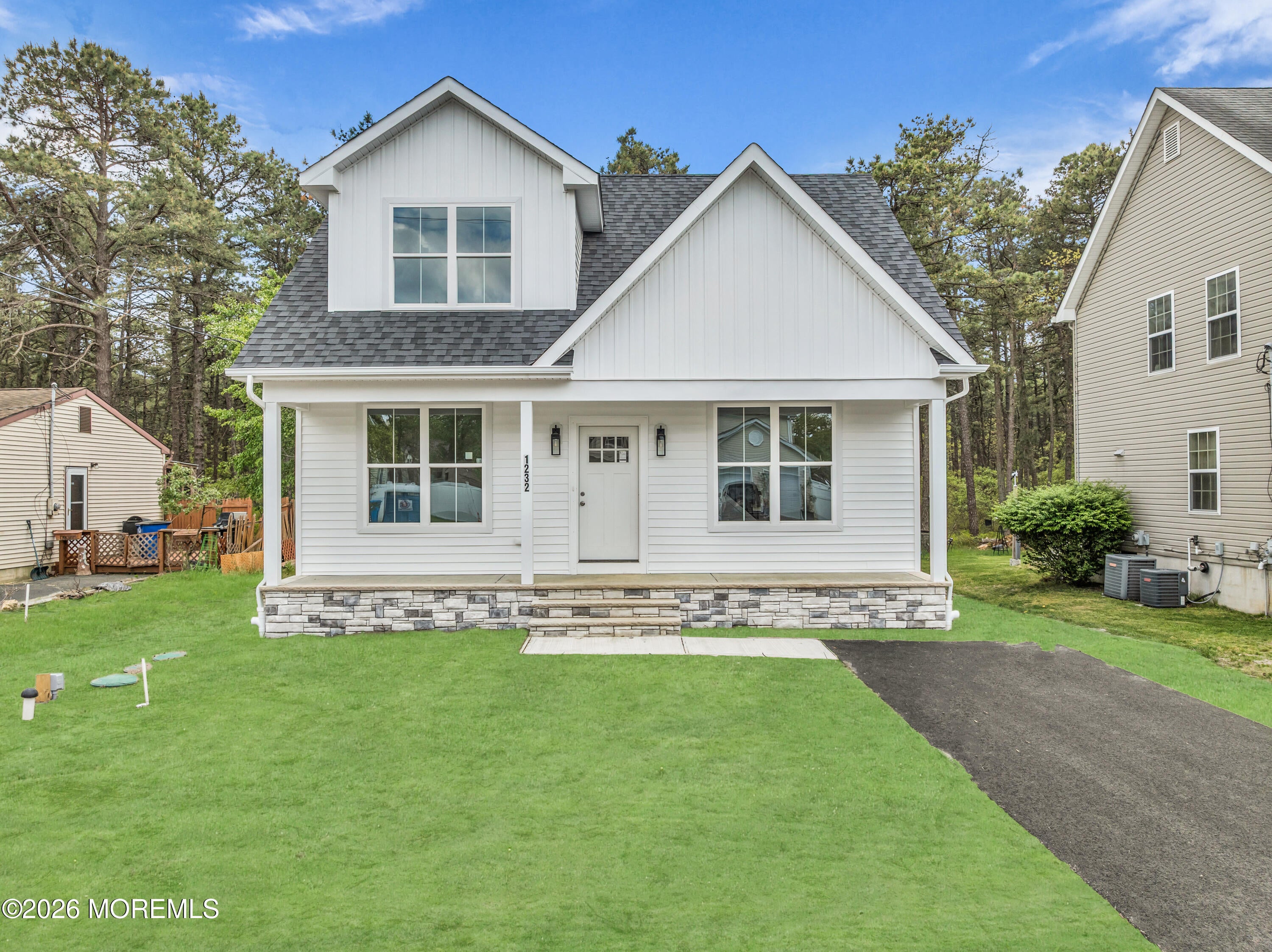 1232 1st Ave, Toms River, NJ 08757 photo