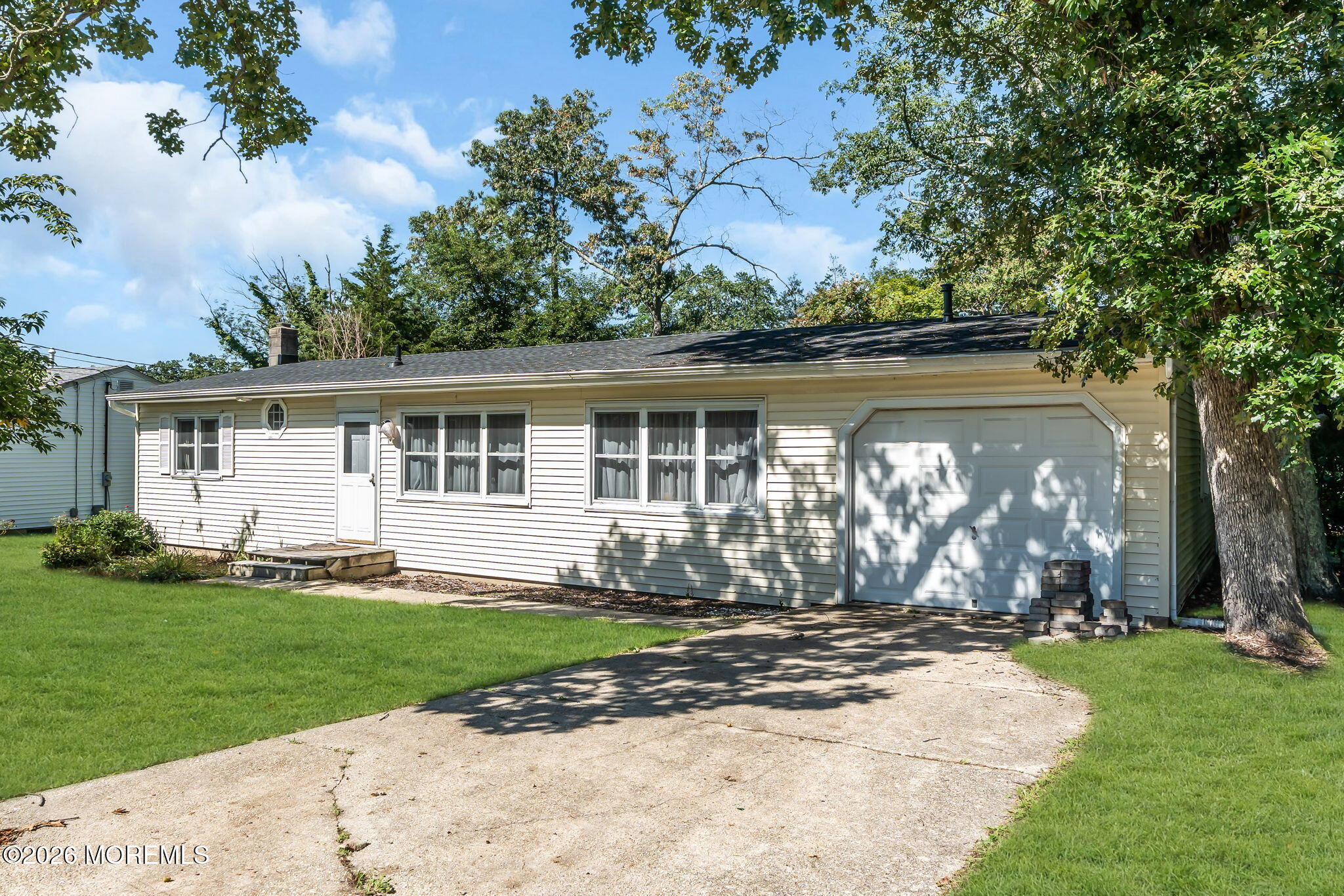 308 Emerald Dr, Brick, NJ 08723 photo