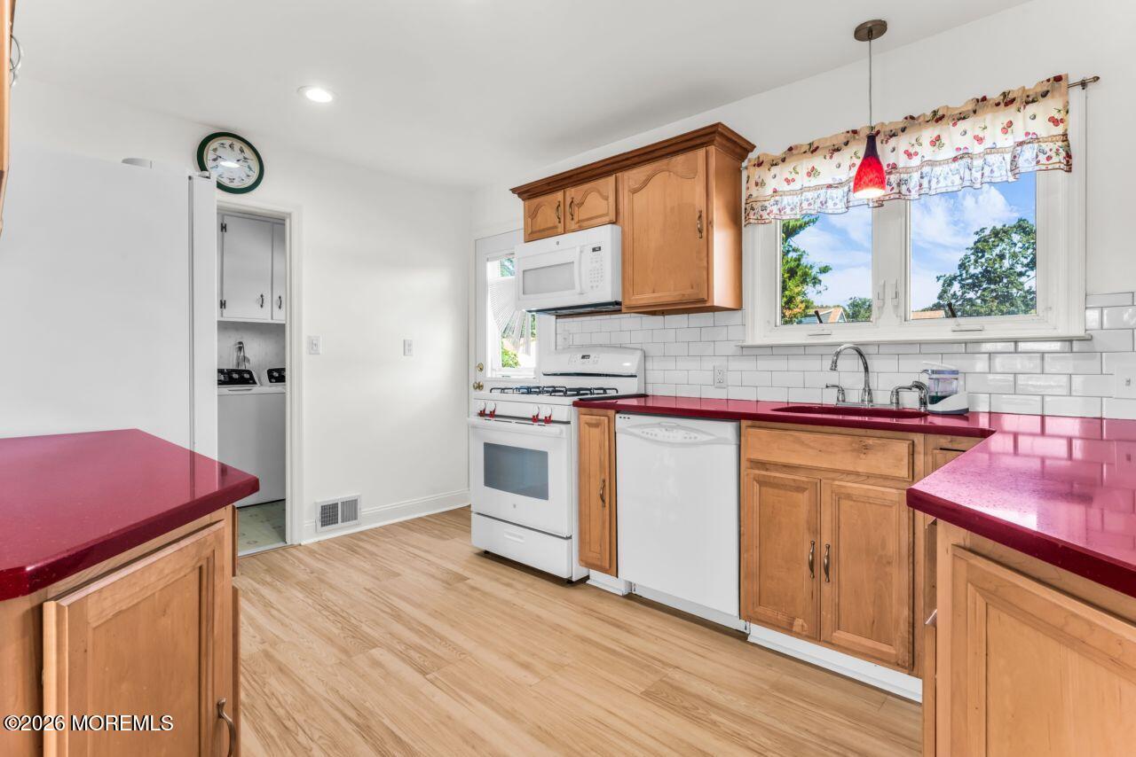 6 Middlesex Rd, Matawan, NJ 07747 photo