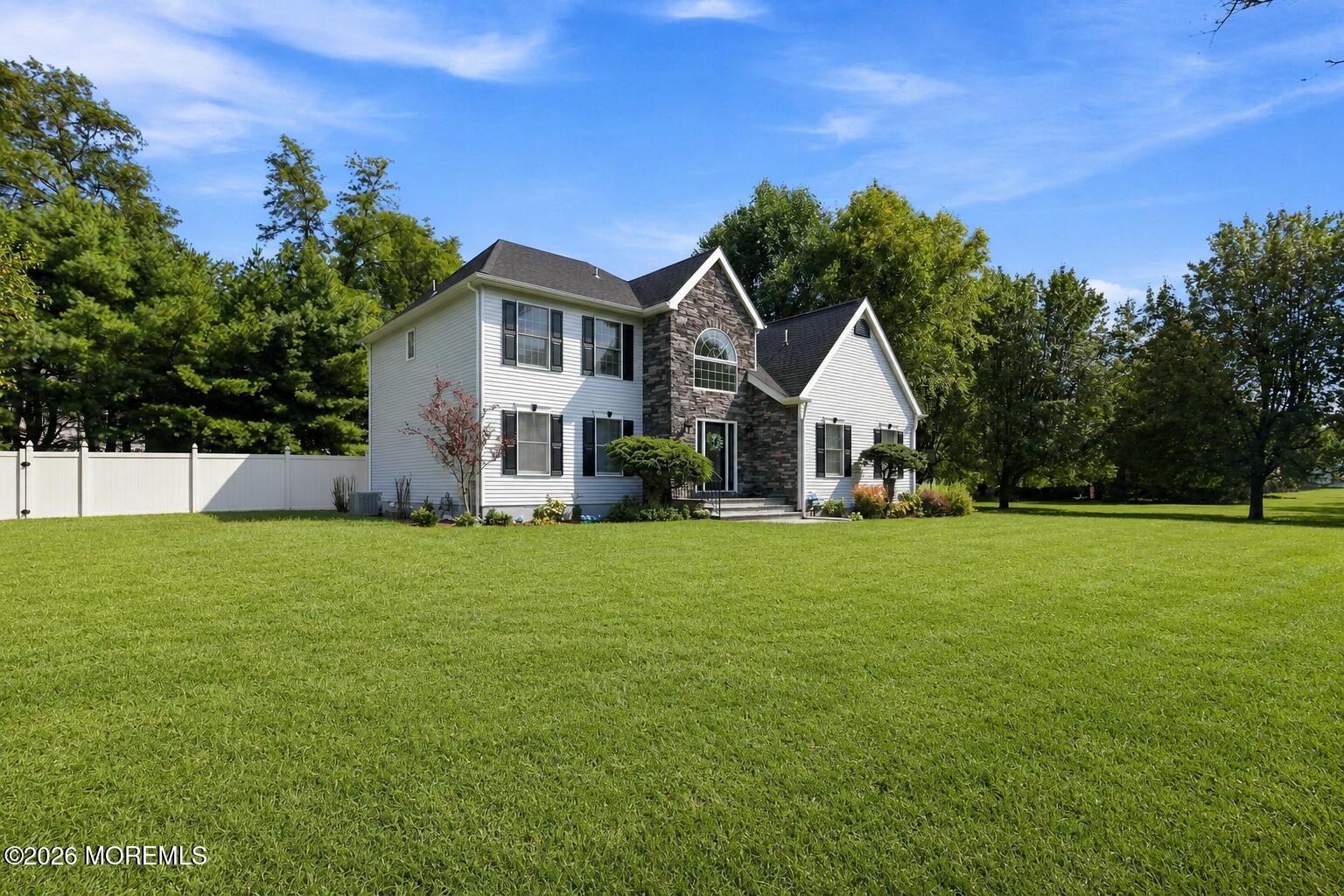 300 Hunt Rd, Freehold, NJ 07728 photo