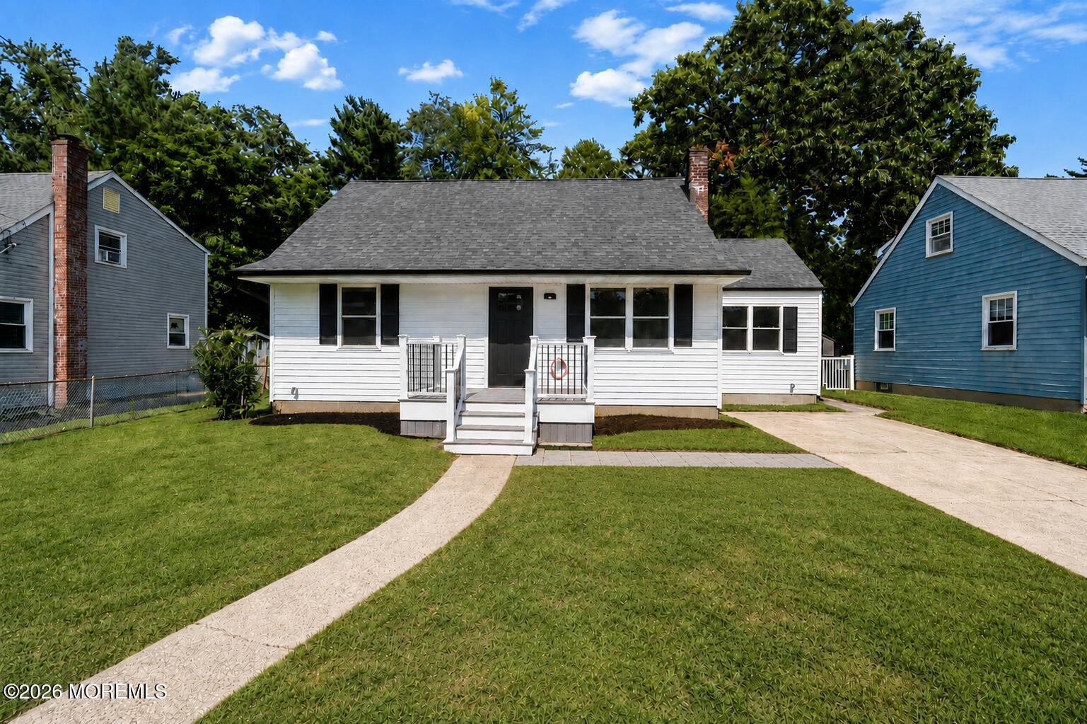 55 Davis Ln, Red Bank, NJ 07701 photo