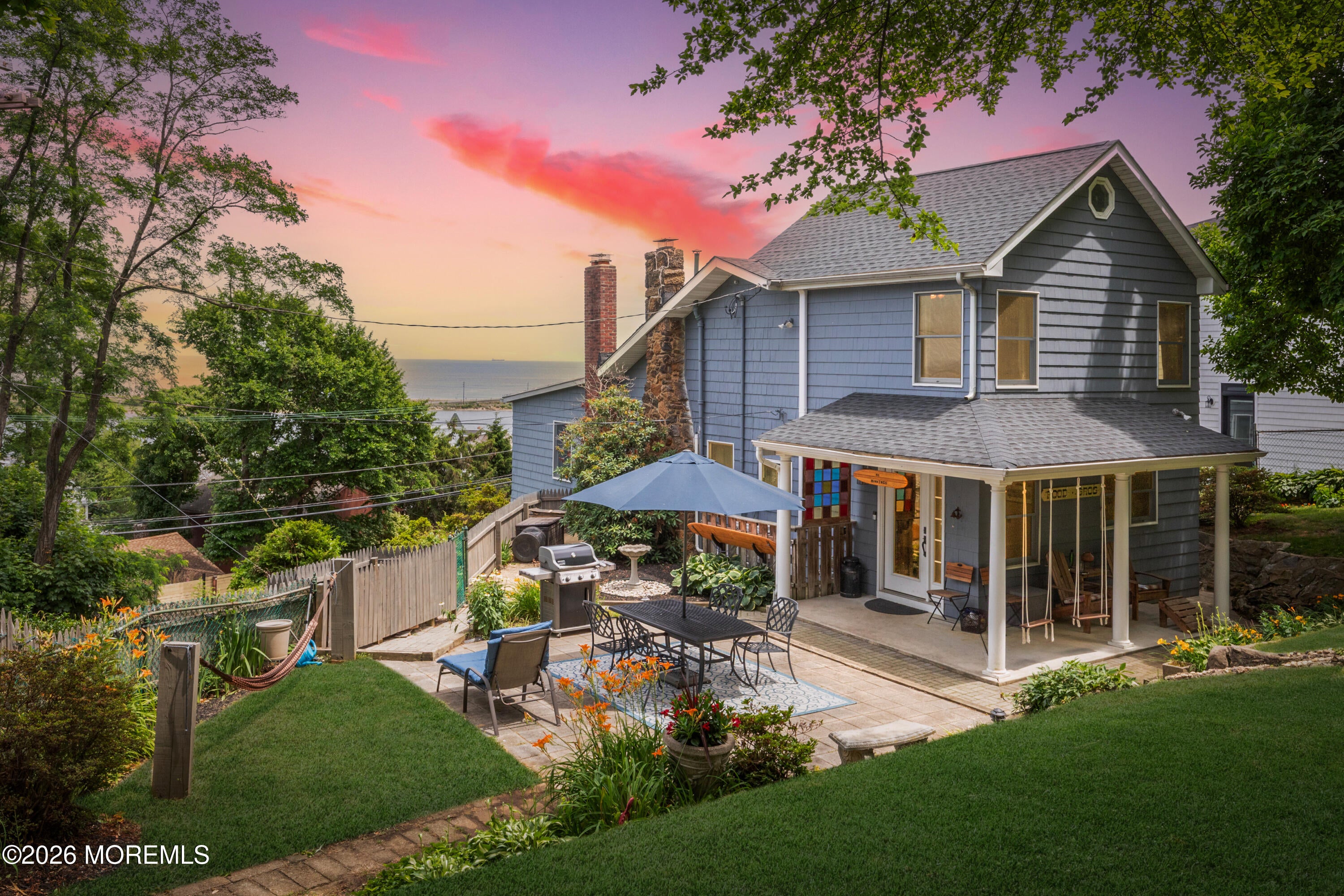 1 Light House Rd, Highlands, NJ 07732