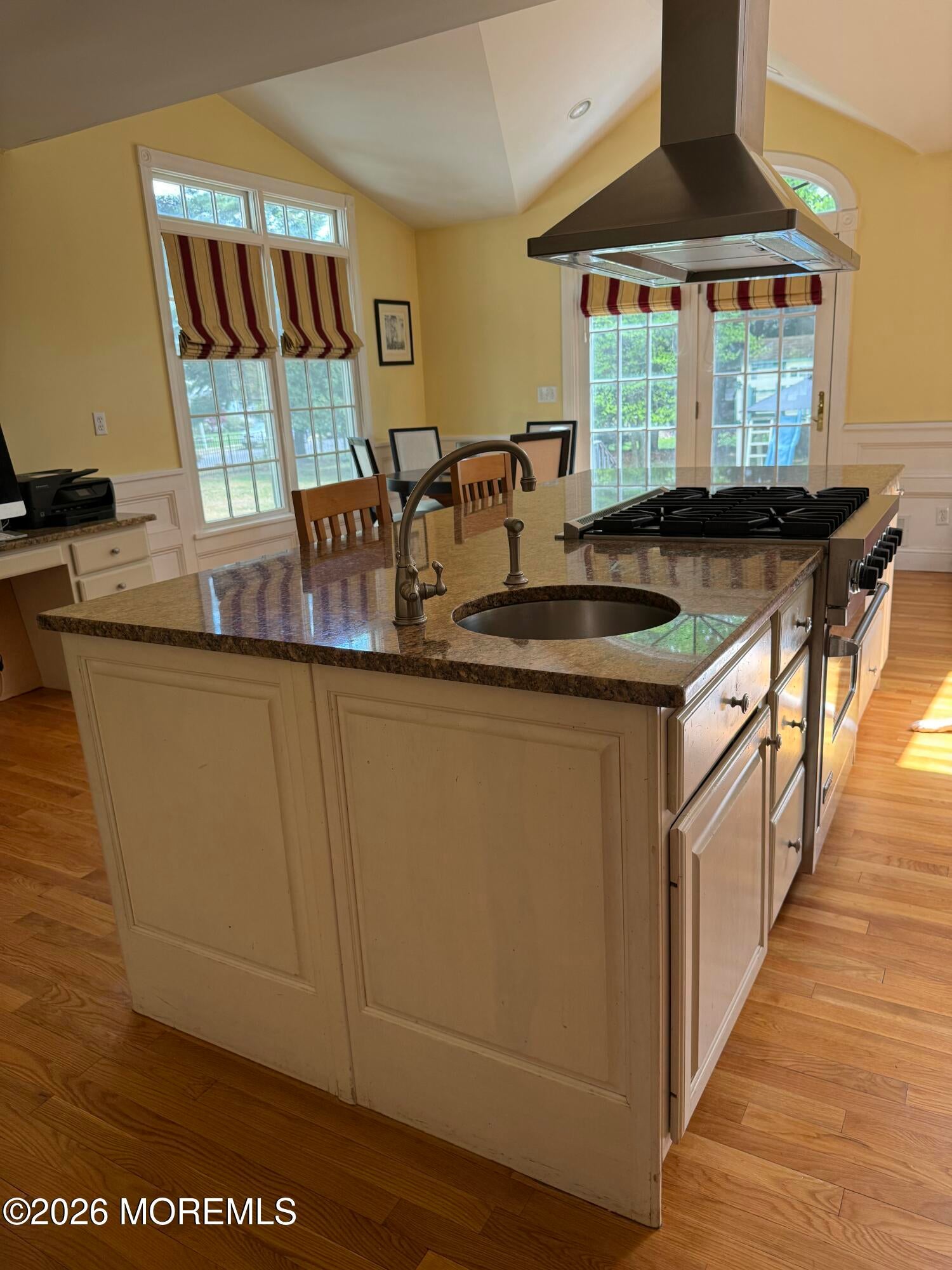 14 Silverbrook Pl, Lincroft, NJ 07738 photo