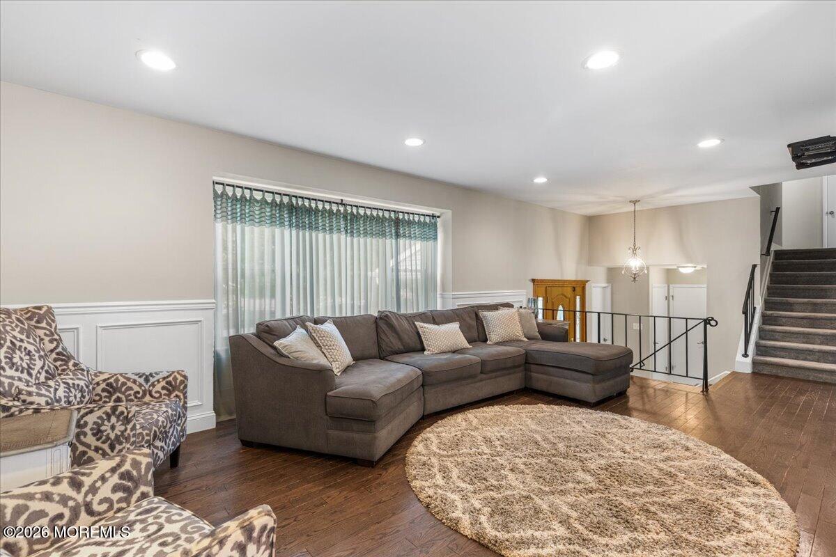 43 Glen Arden Dr, Howell, NJ 07731 photo