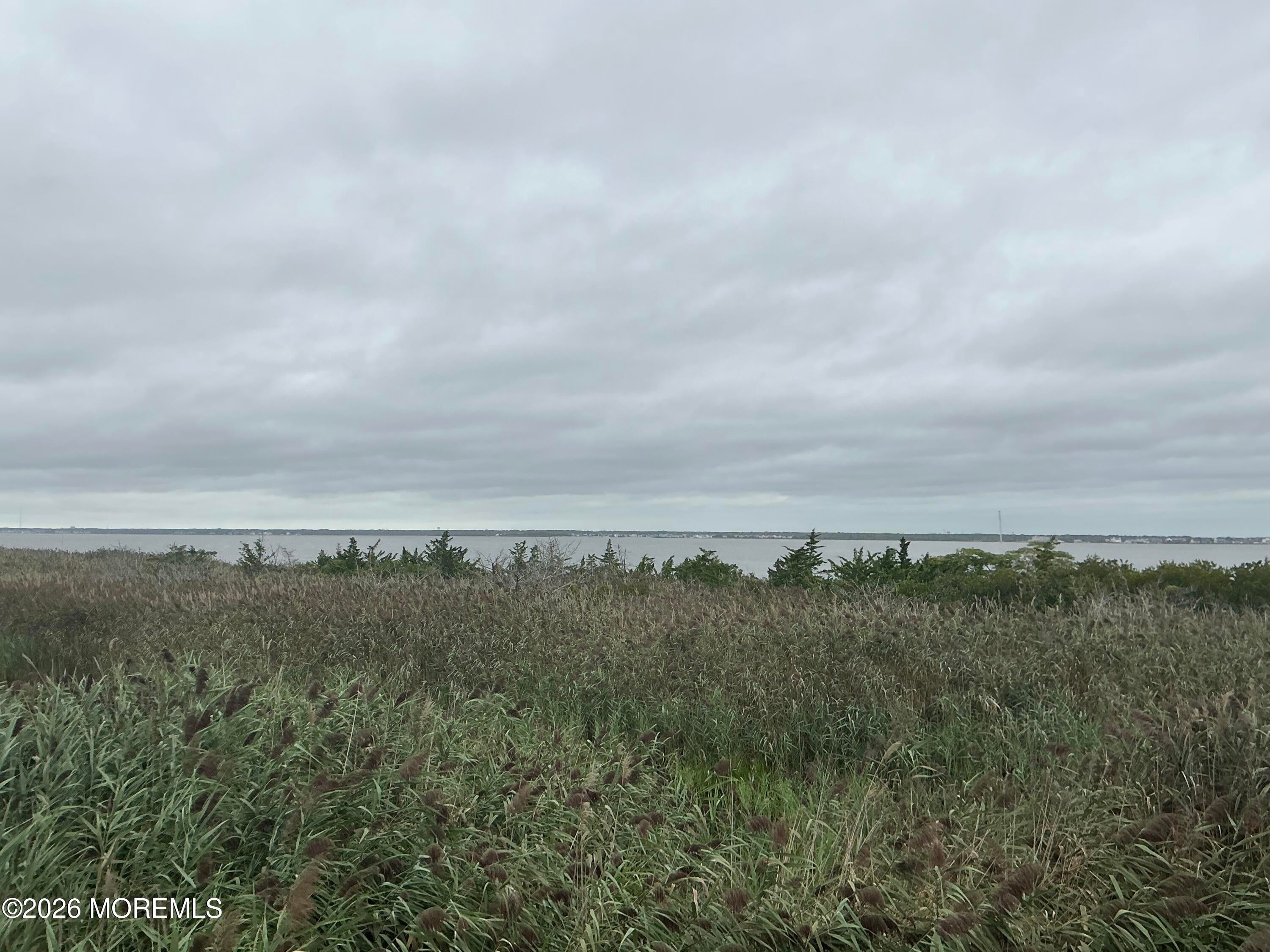 1436 S Bayview Ave, Seaside Park, NJ 08752 photo