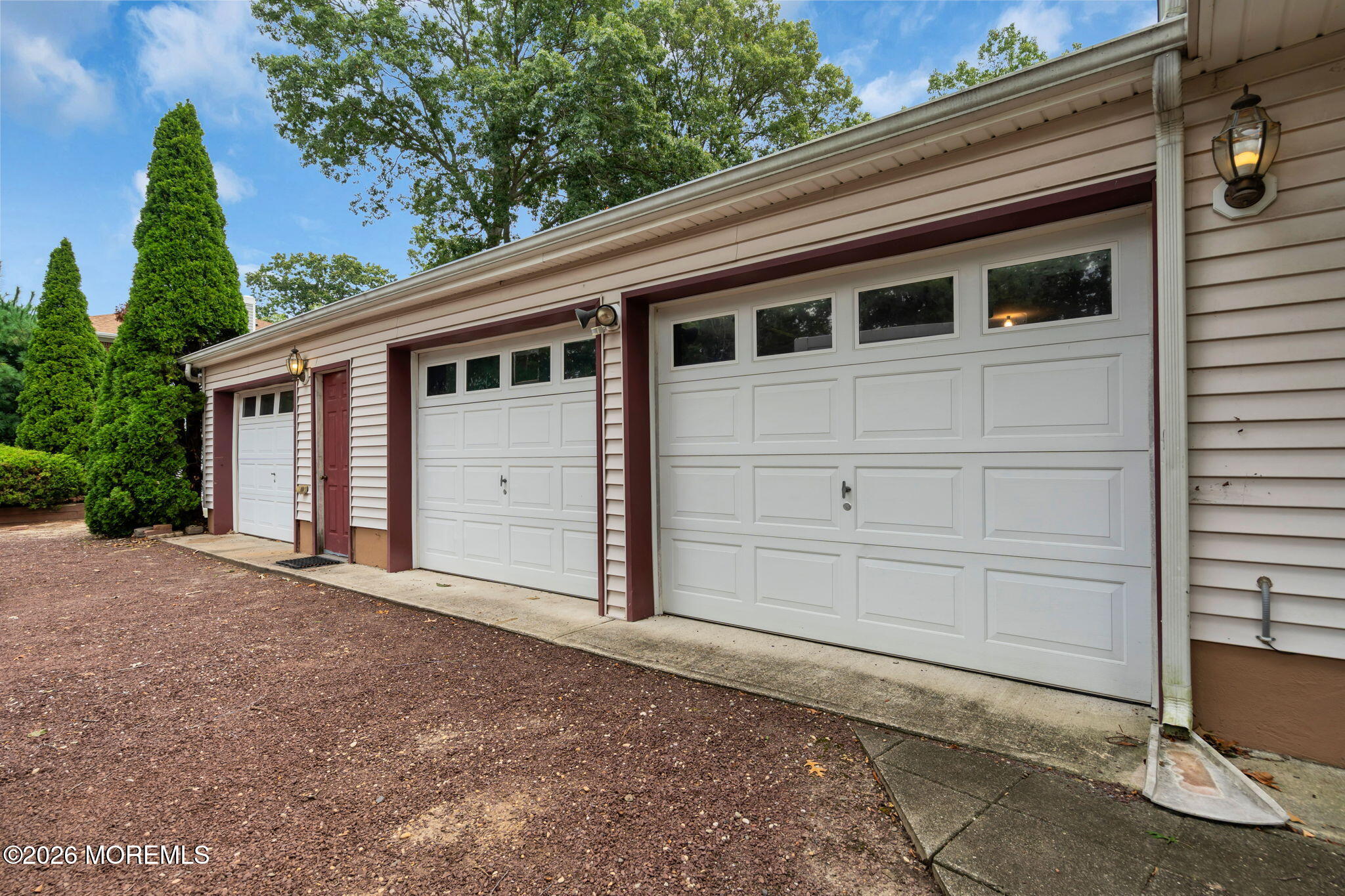 43 Cranmer Rd, Bayville, NJ 08721 photo