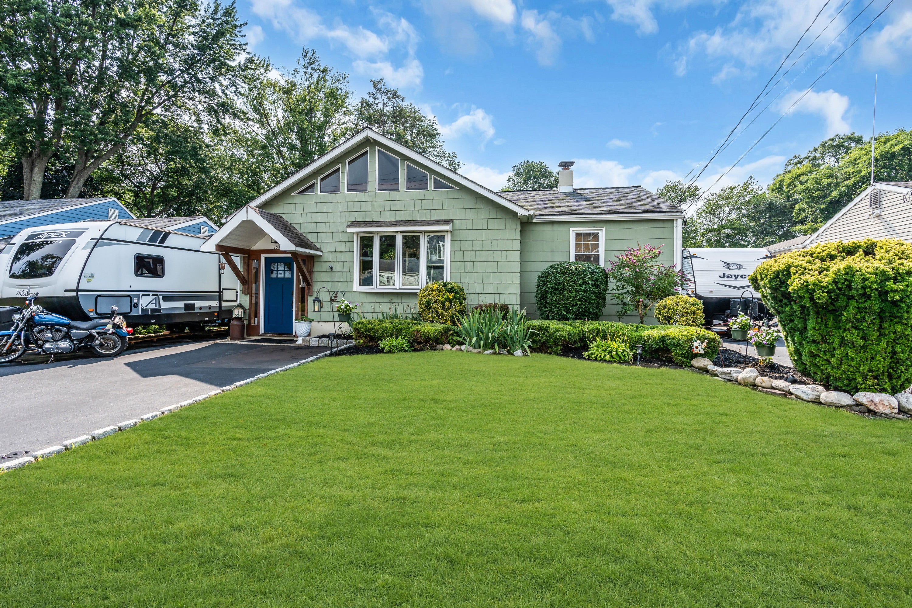 1919 Meadow Rd, West Belmar, NJ 07719