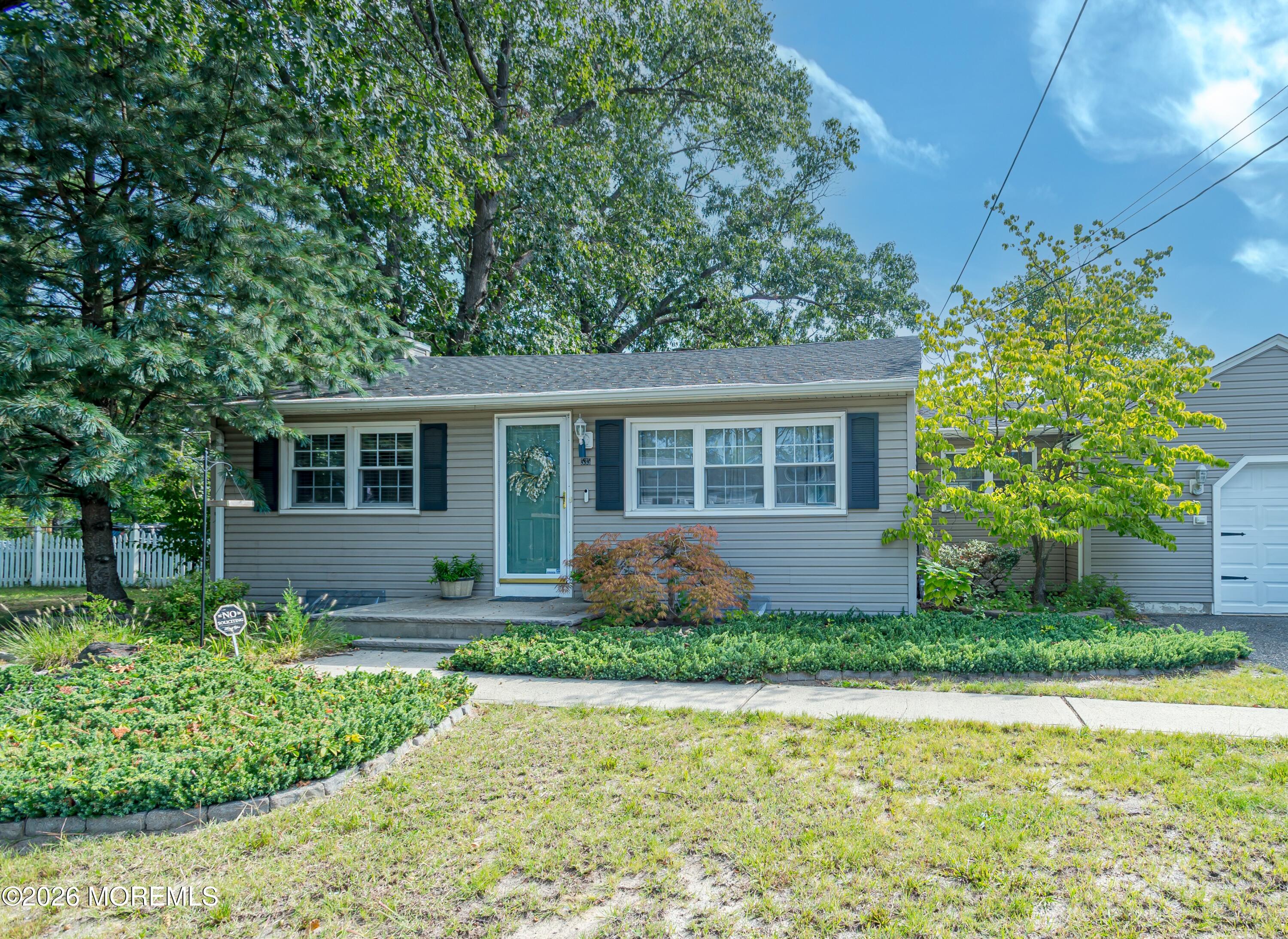 535 Jackson Ave, Brick, NJ 08723