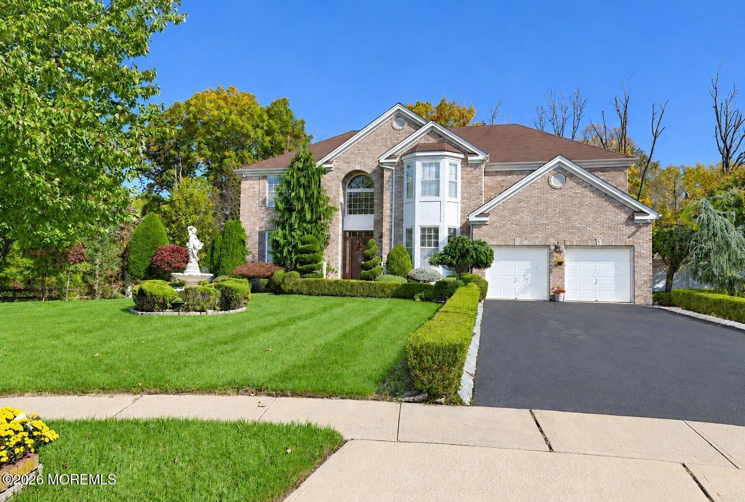 10 Sasha Ct, Matawan, NJ 07747
