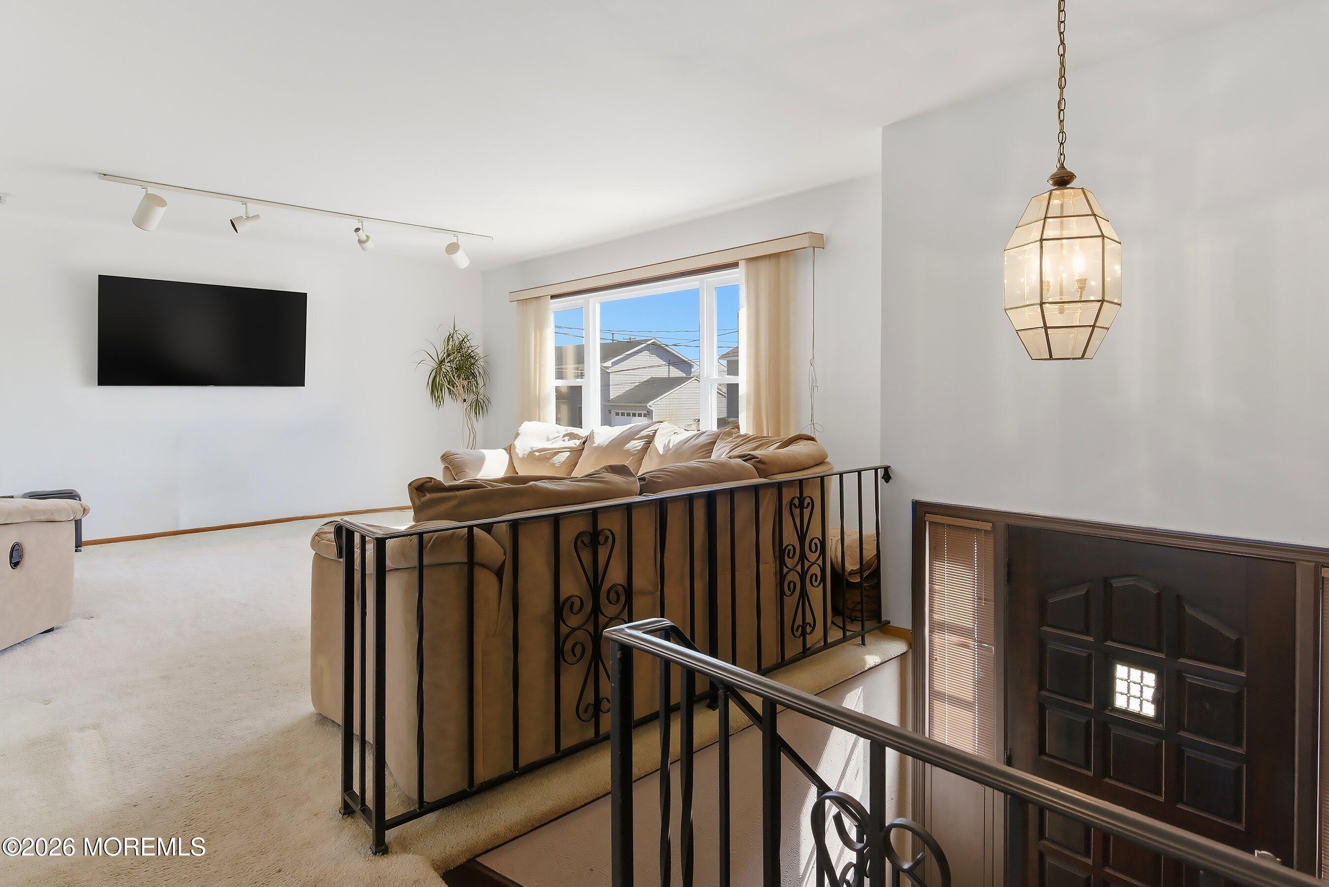 616 Baron St, Toms River, NJ 08753 photo