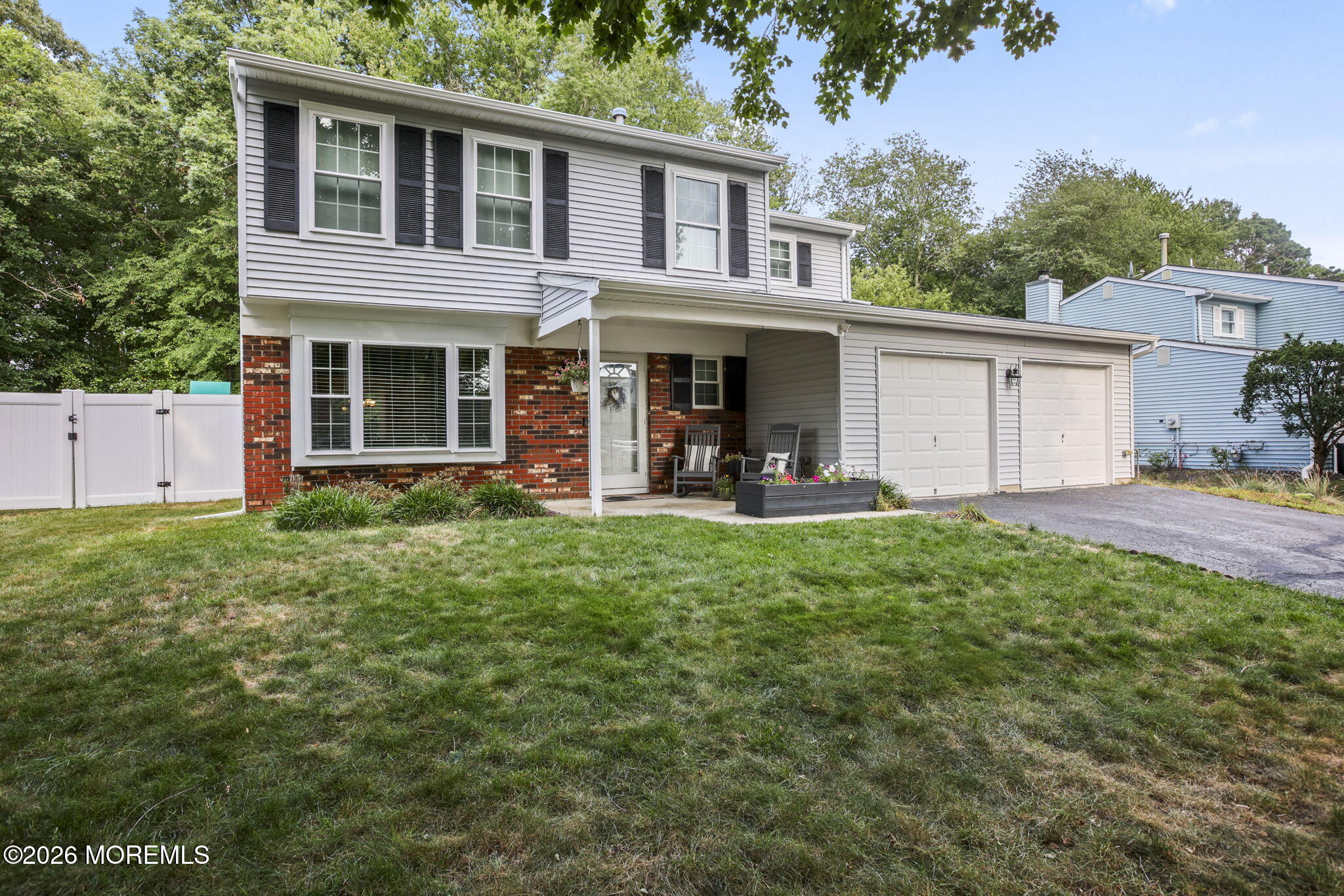 30 Sweetbriar Trl, Howell, NJ 07731