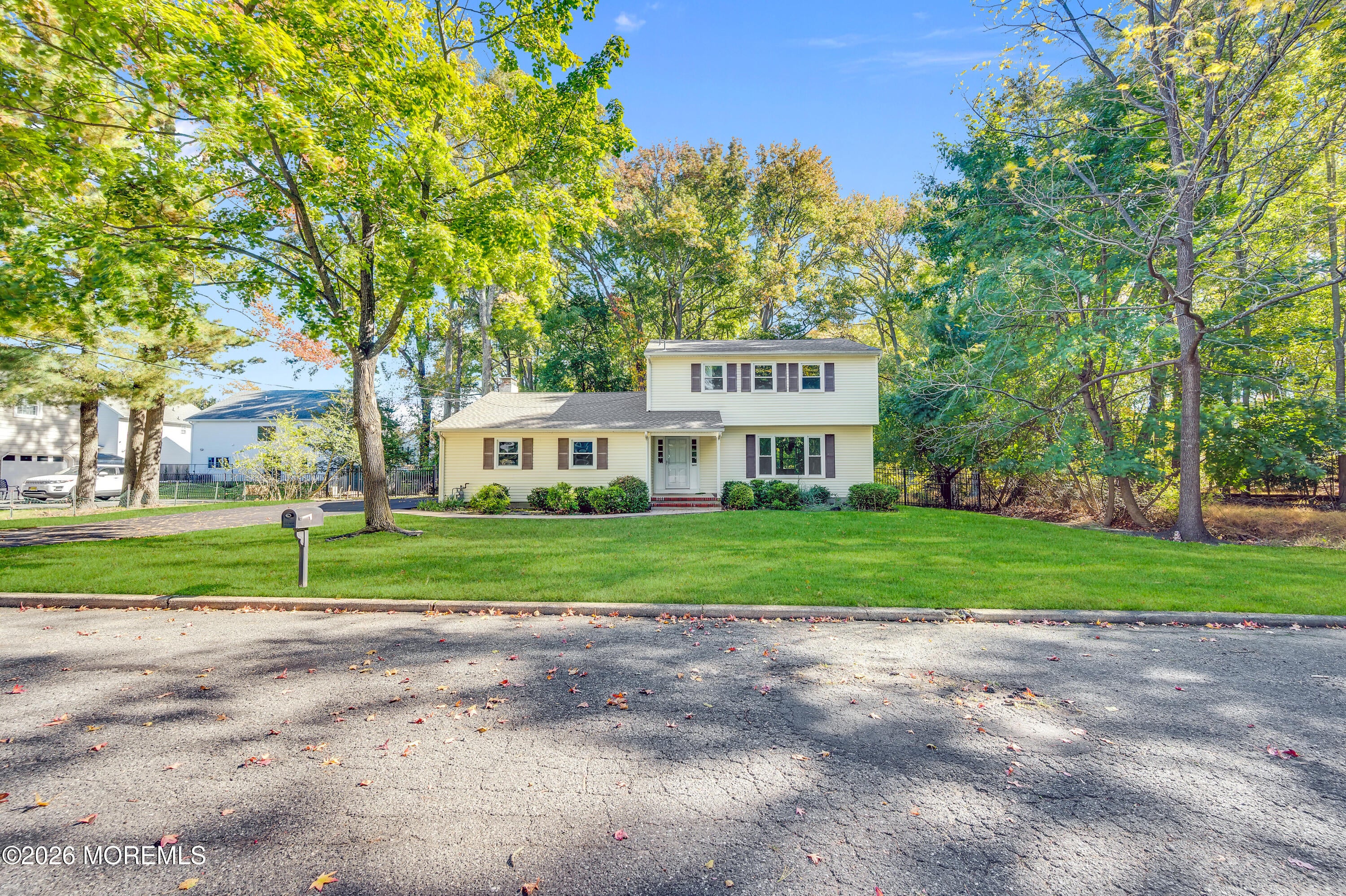 1601 Melville St, Oakhurst, NJ 07755 photo