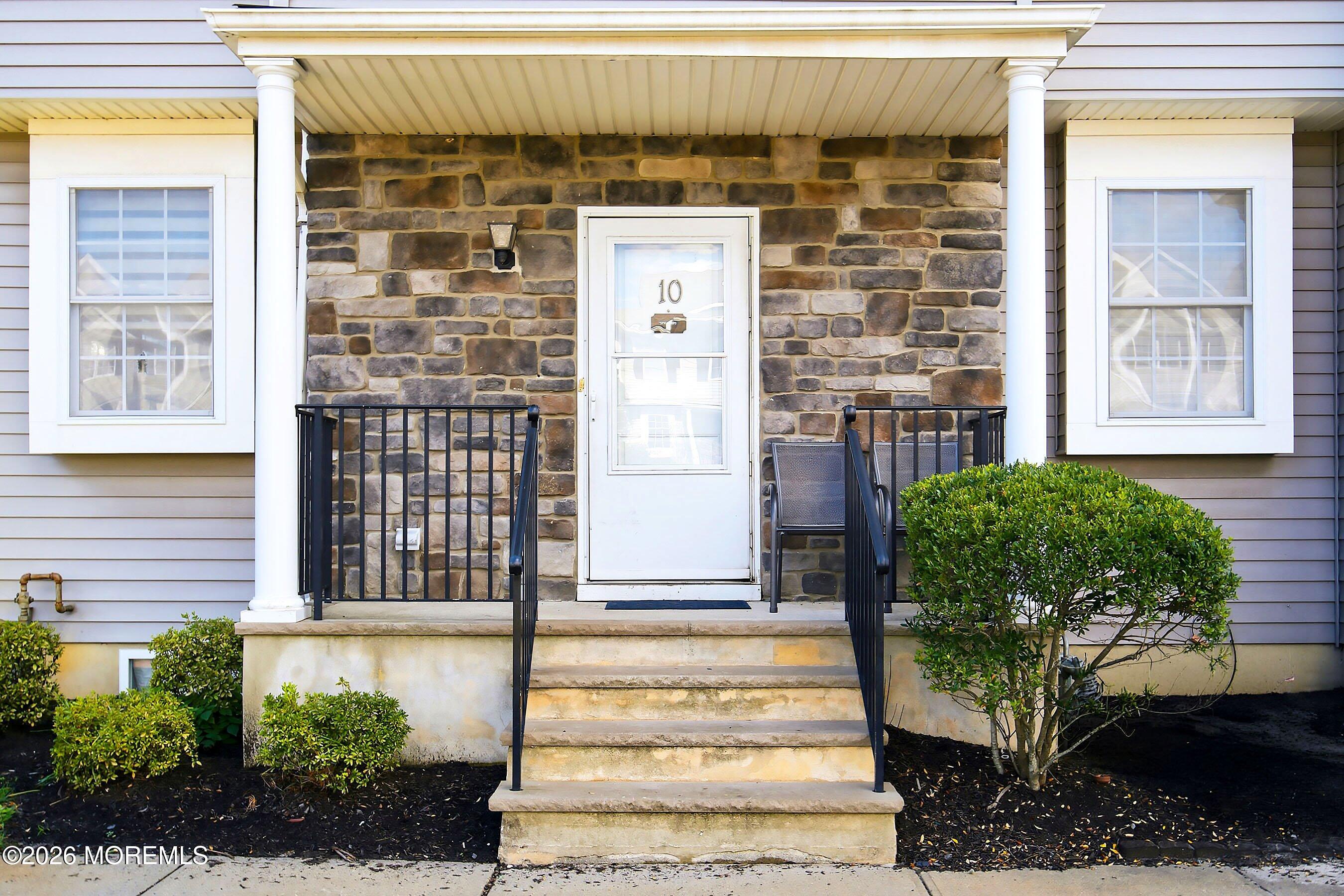 10 Rivka Ln, Lakewood, NJ 08701 photo