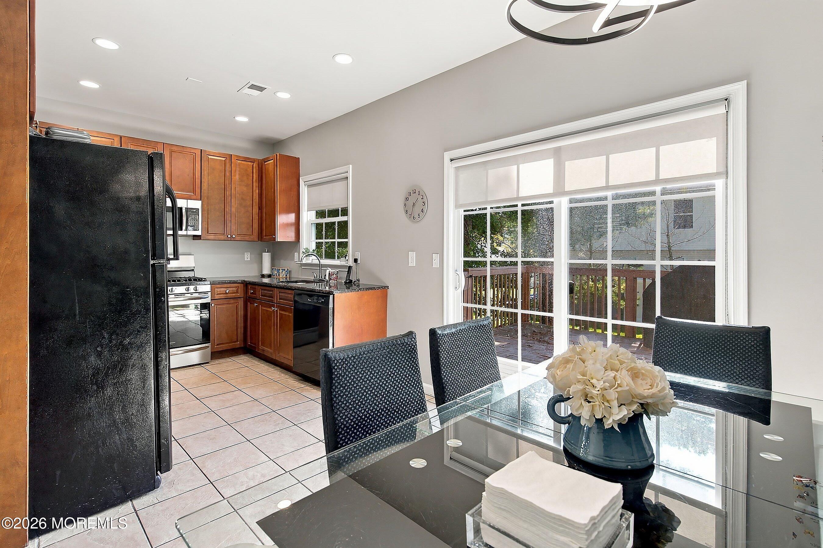 10 Rivka Ln, Lakewood, NJ 08701 photo