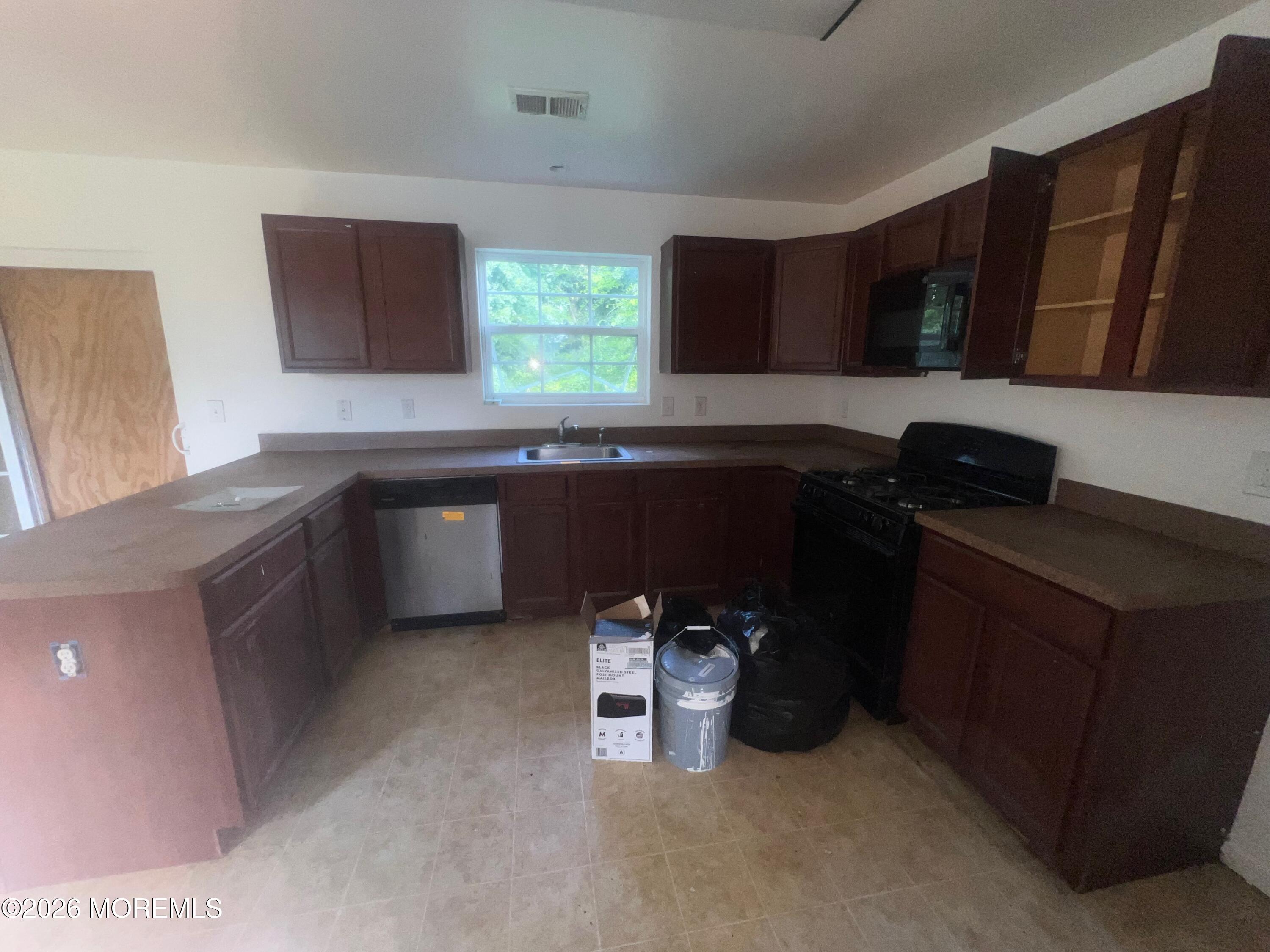 149 2nd Ave, Toms River, NJ 08757 photo