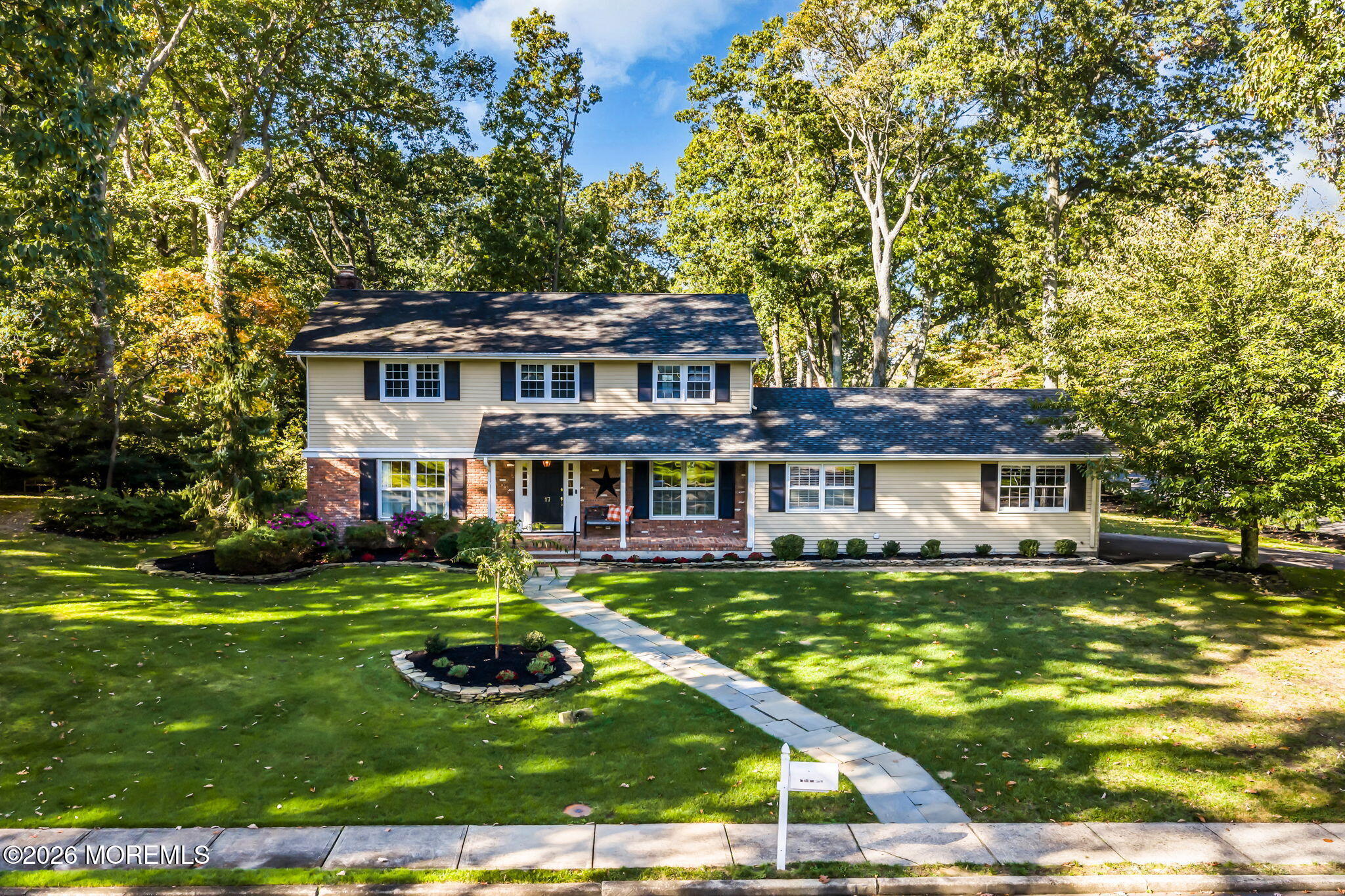 17 Horicon Dr, Ocean Twp, NJ 07712