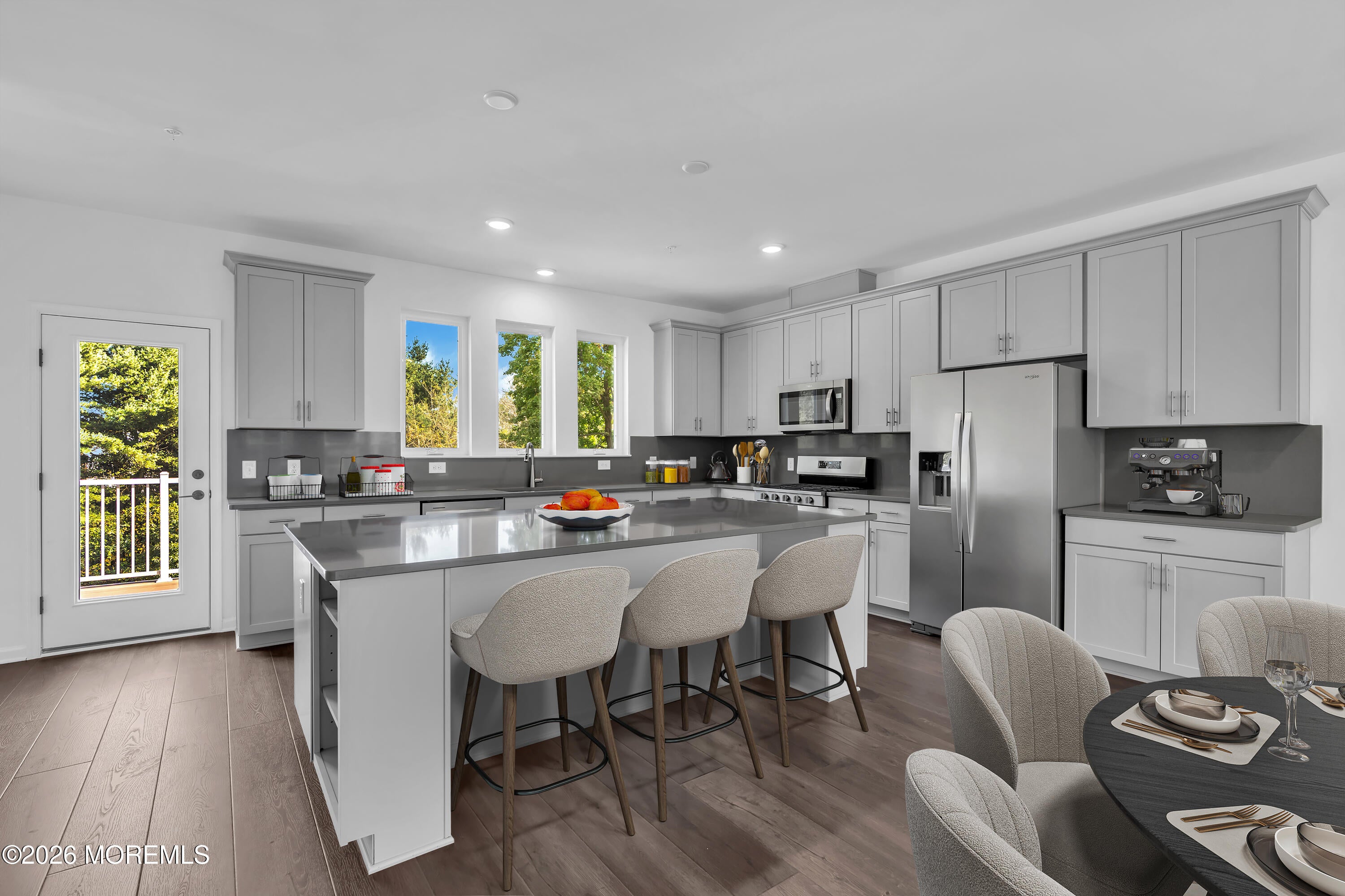 304 Shore Ct, Marlboro, NJ 07746 photo