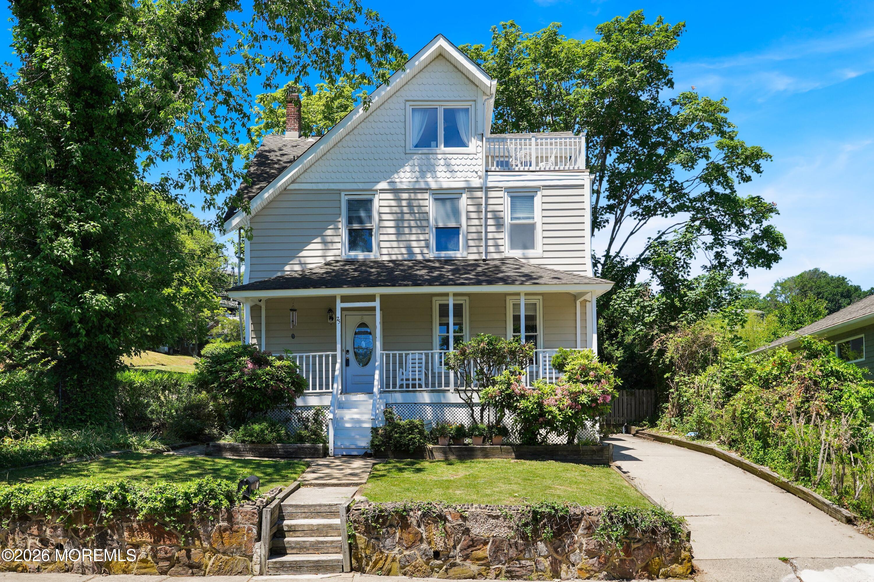 75 Portland Rd, Highlands, NJ 07732