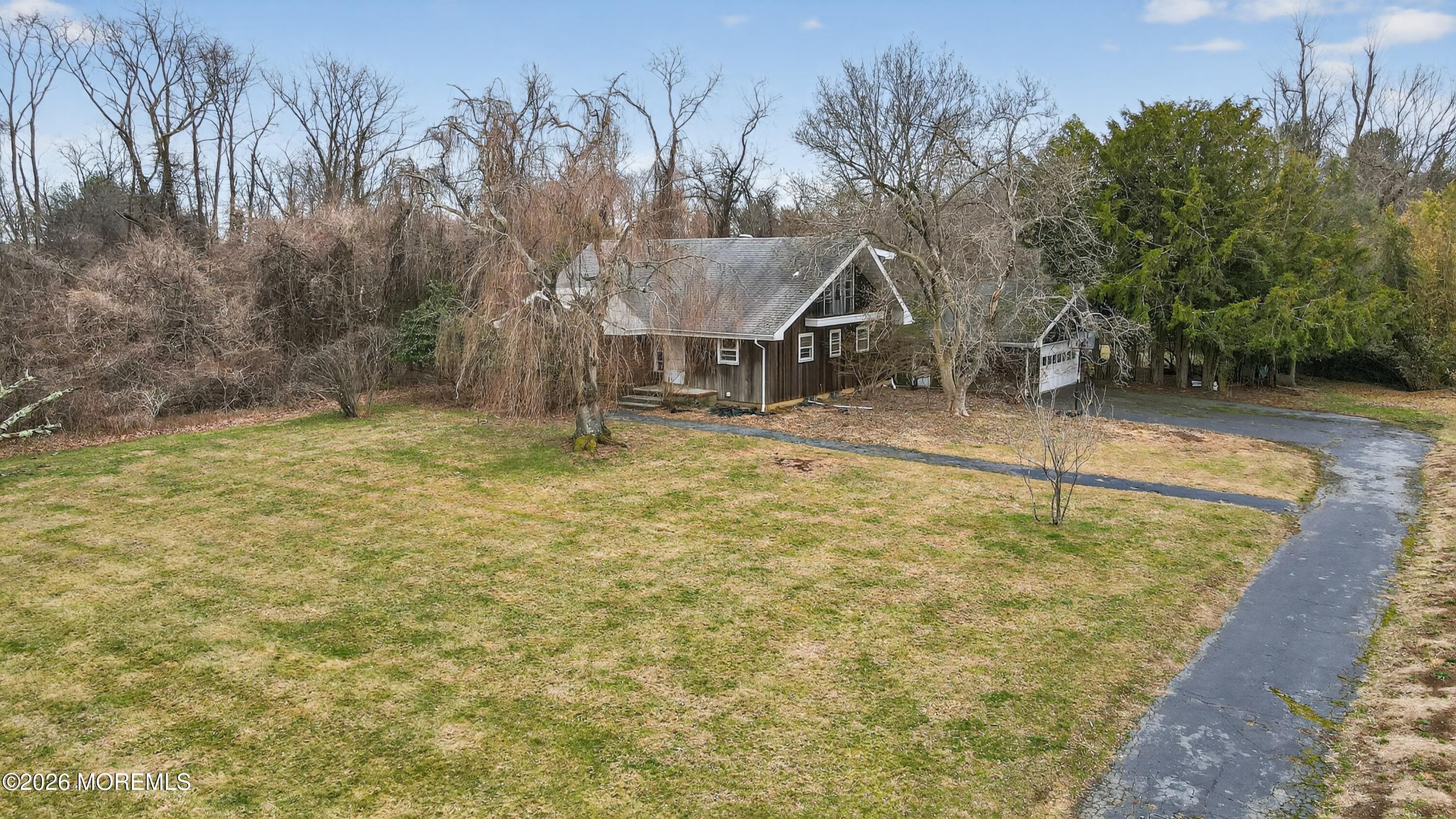 450 Burlington Rd, Freehold, NJ 07728 photo
