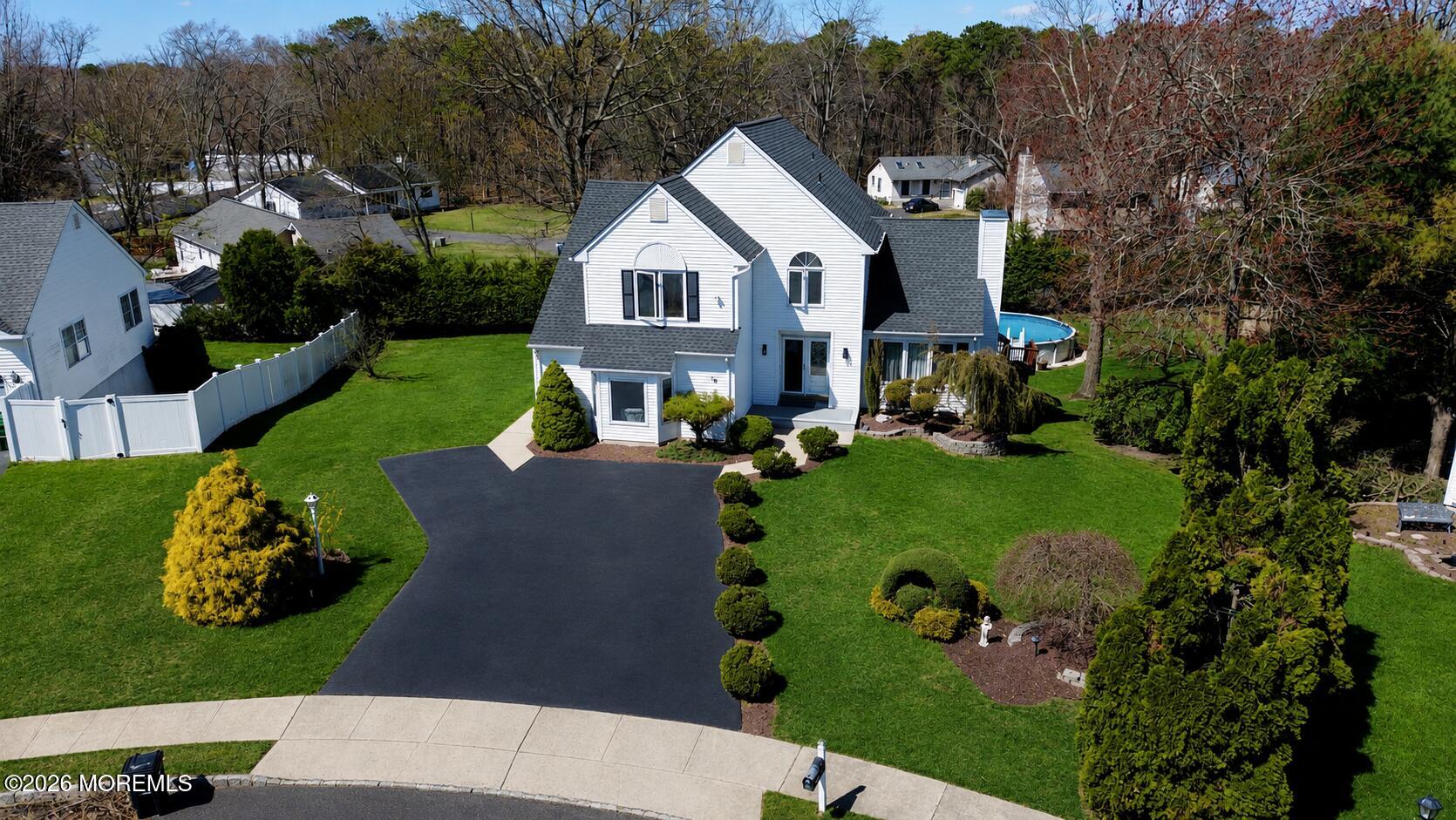 18 Coral Dr, Howell, NJ 07731