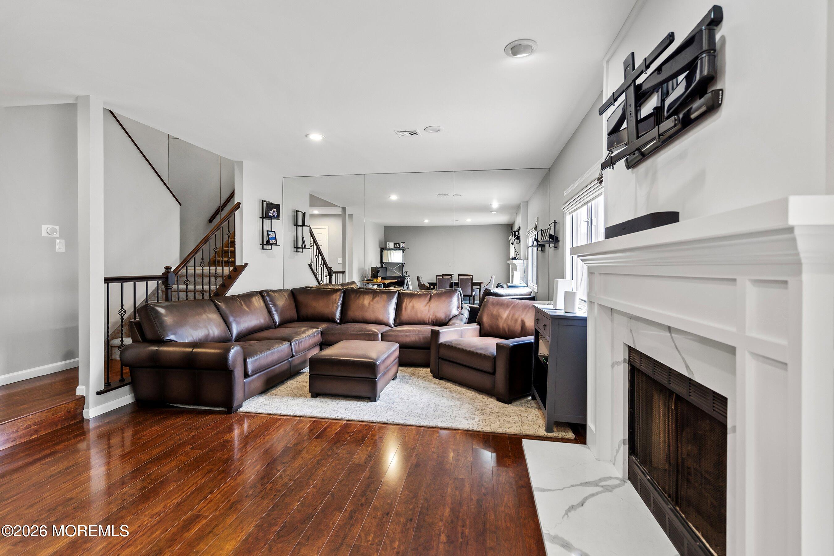 211 Pear Dr, Marlboro, NJ 07746