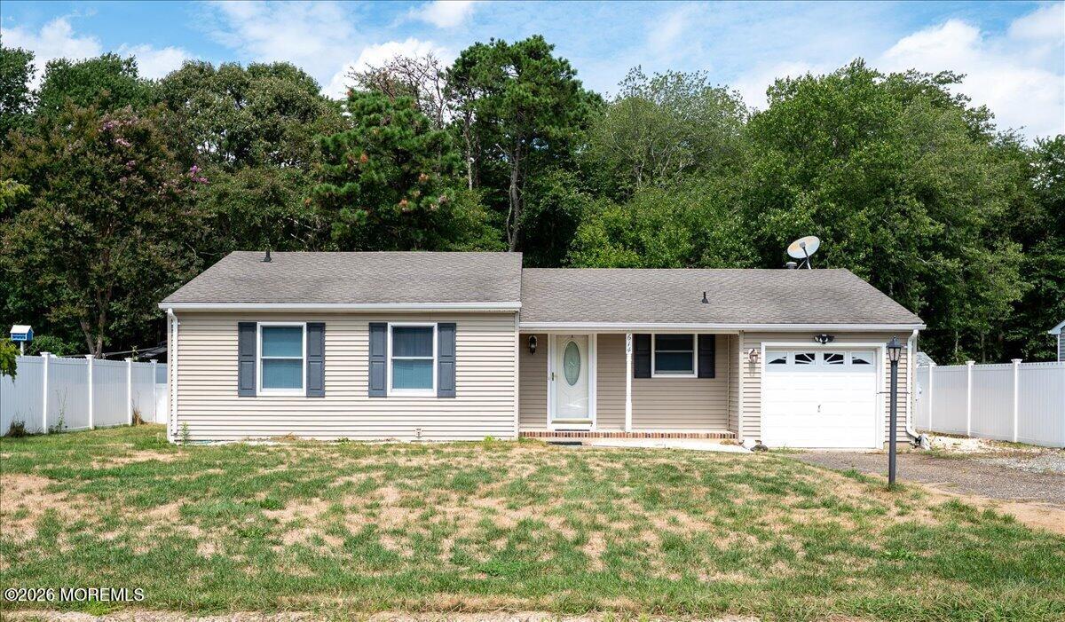 614 Pine St, Lanoka Harbor, NJ 08734