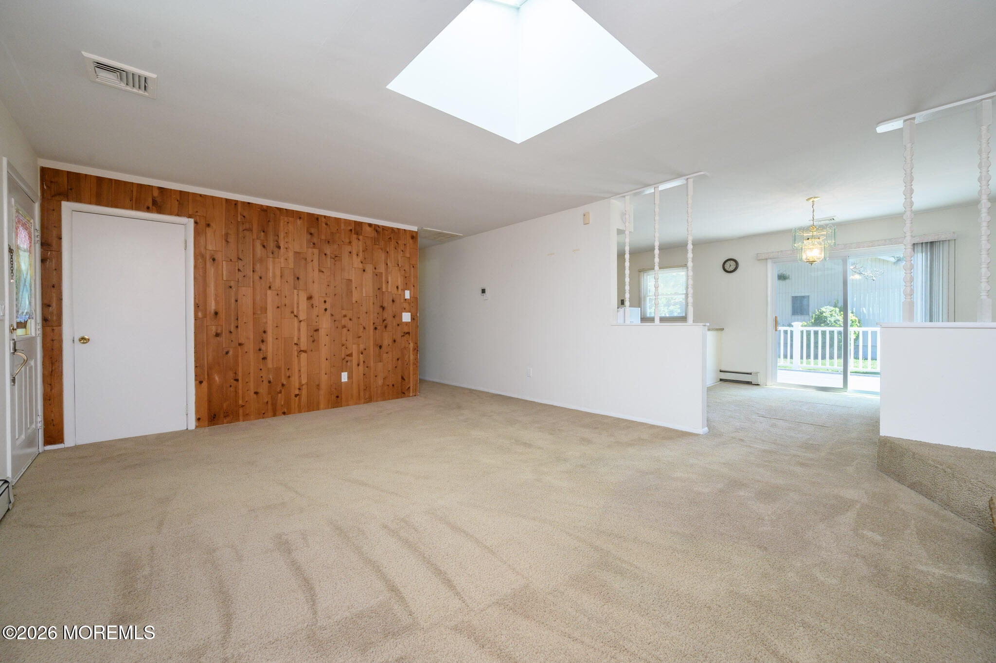 300 Beechmont St, Toms River, NJ 08757 photo