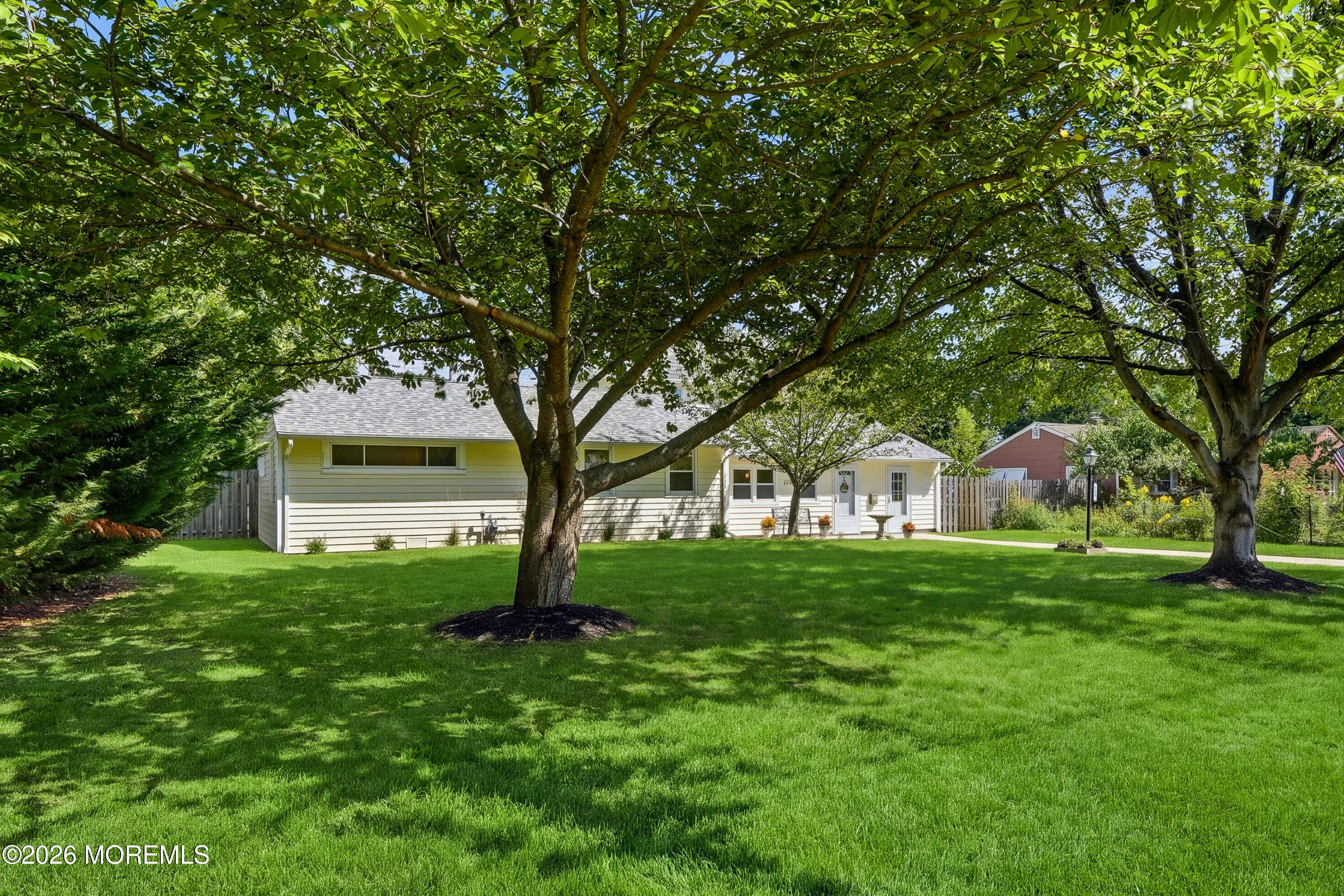 119 Court Dr, Shrewsbury Boro, NJ 07702 photo