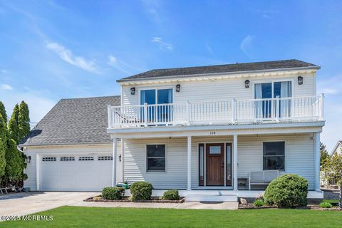 Single Family Residence in Toms River NJ 108 Longman Street.jpg
