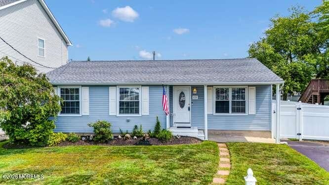 625 Beachwood Ave, Toms River, NJ 08753 photo