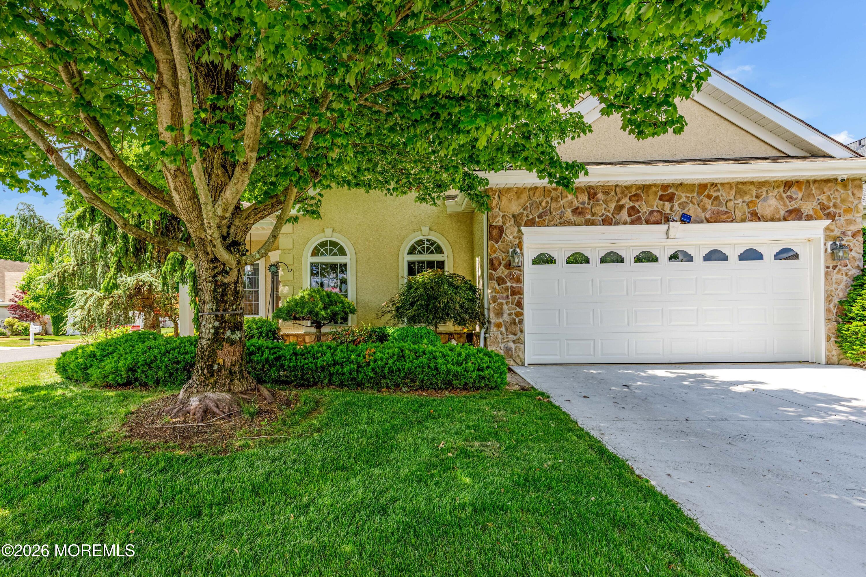 19 Saint Andrews Rd, Jackson, NJ 08527 photo
