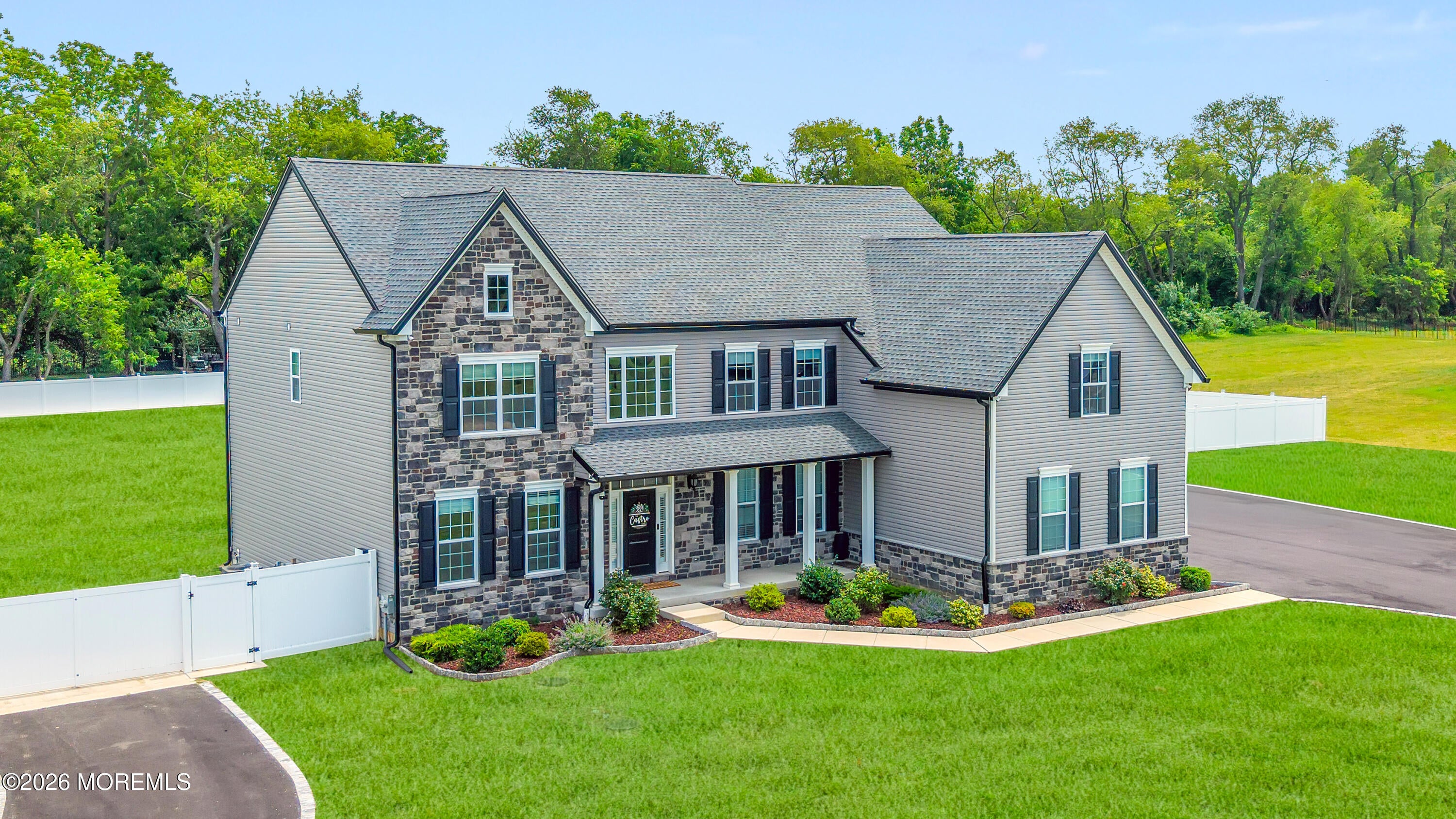 20 Katie Dr, Pedricktown, NJ 08067 photo