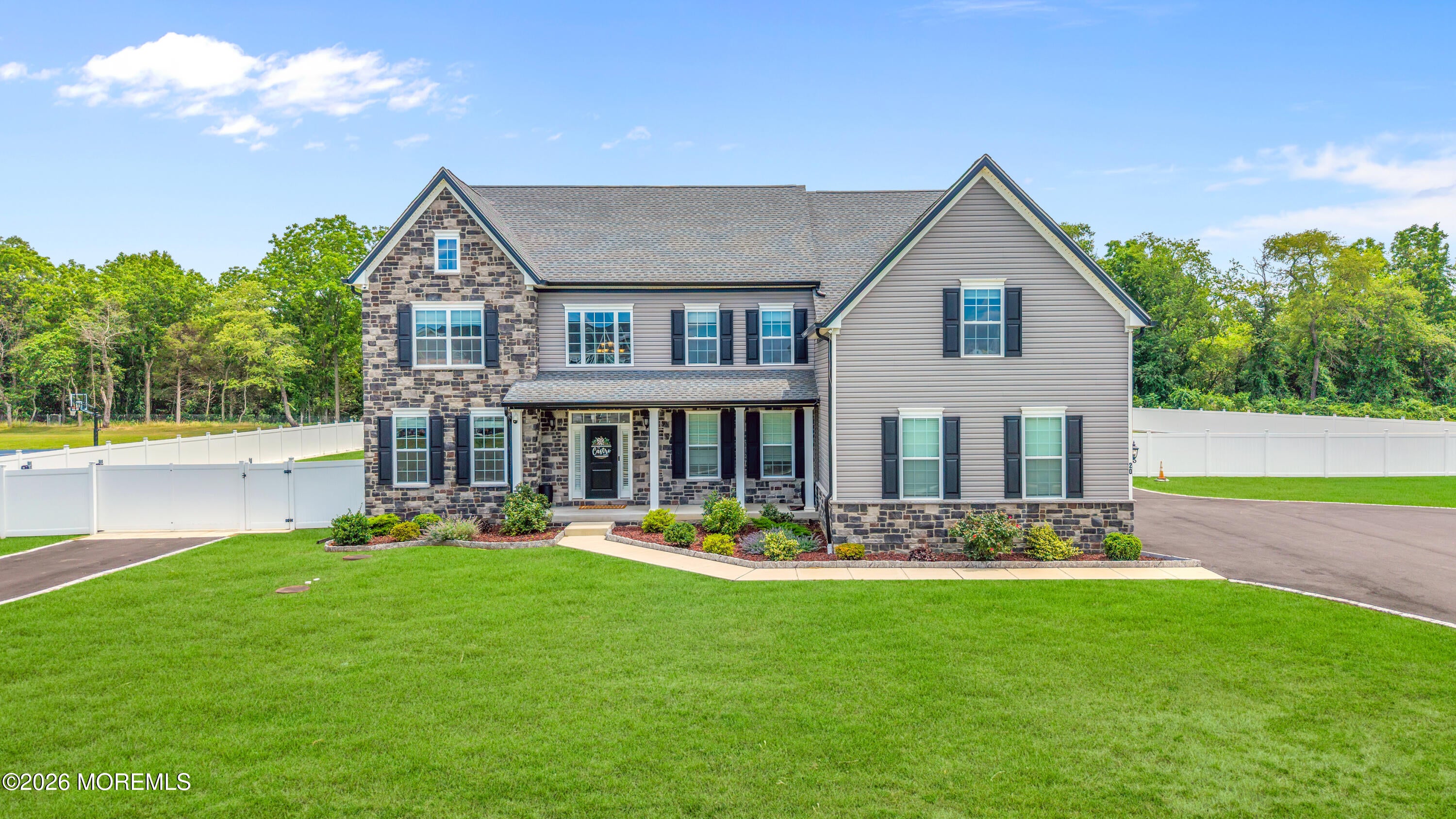 20 Katie Dr, Pedricktown, NJ 08067 photo