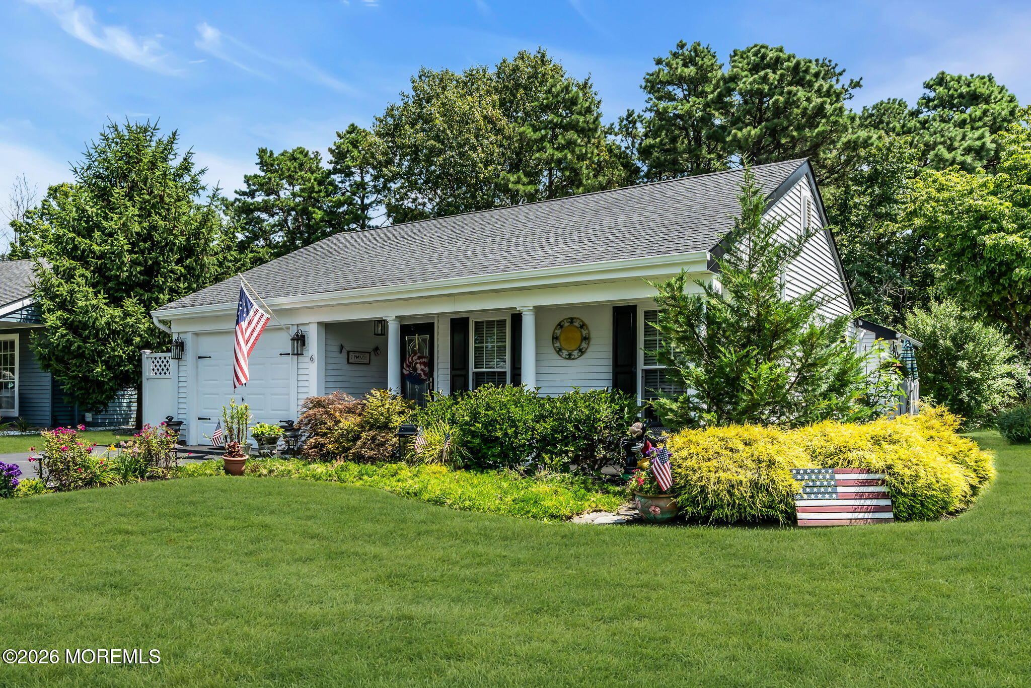6 Twyford Ln, Manchester, NJ 08759