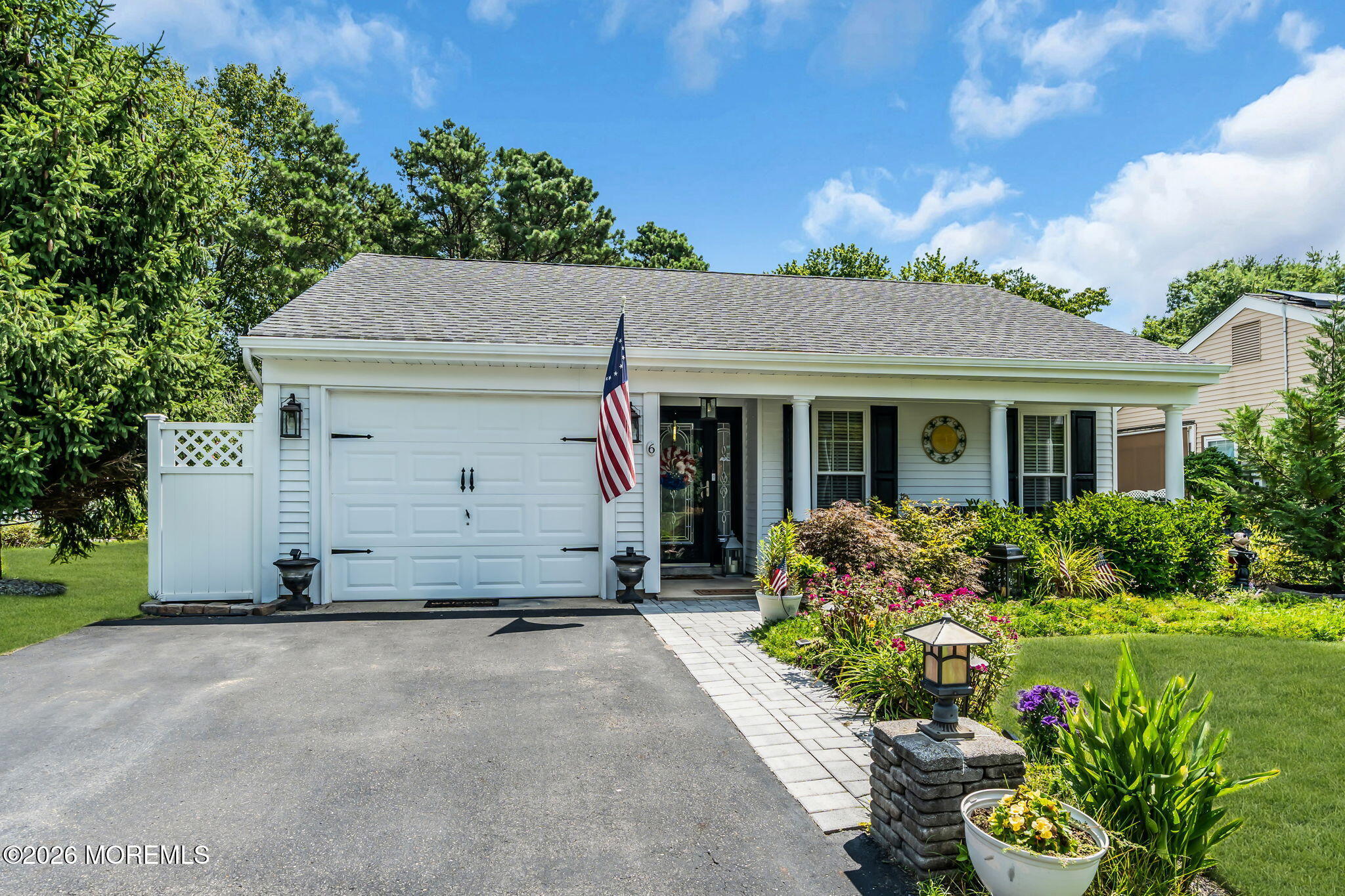6 Twyford Ln, Manchester, NJ 08759 photo