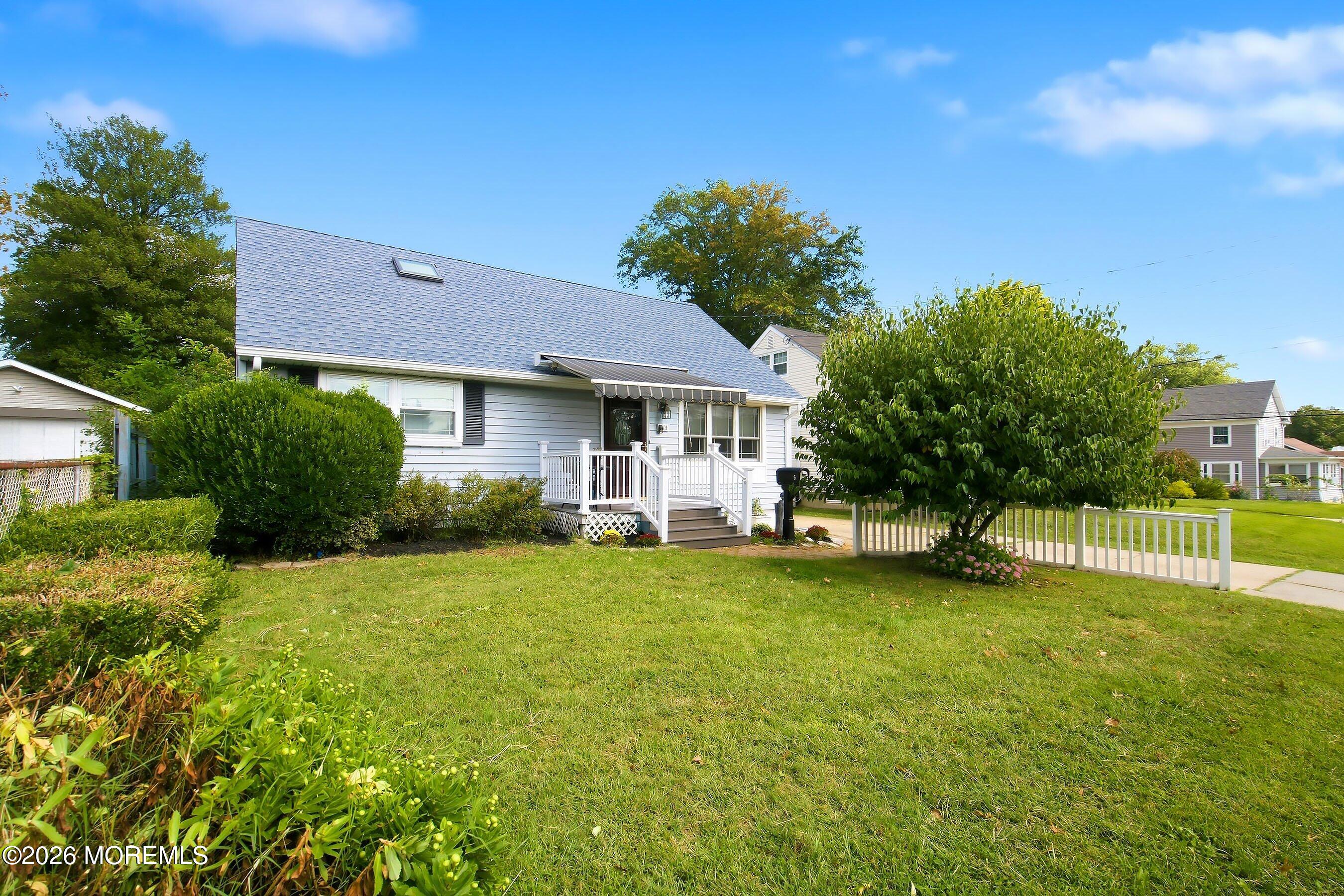 15 Washington Ave, Leonardo, NJ 07737