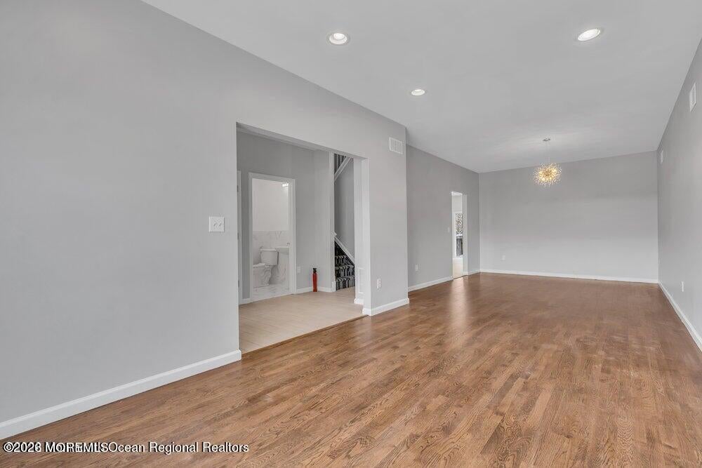 6 Taft Ave, Lakewood, NJ 08701 photo