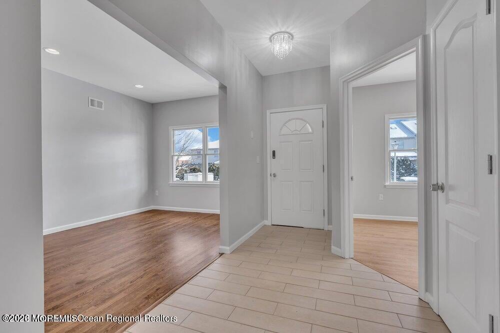 6 Taft Ave, Lakewood, NJ 08701 photo