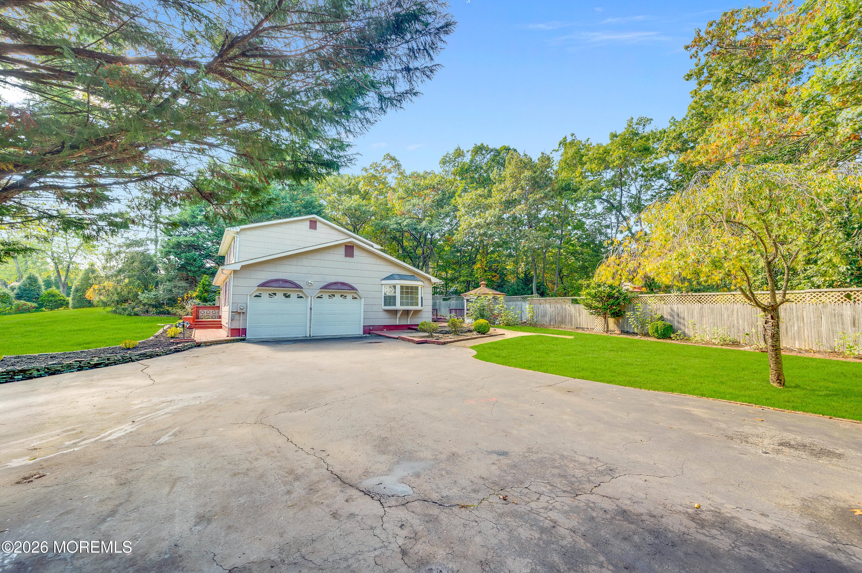 737 Revere Dr, Brick, NJ 08724 photo