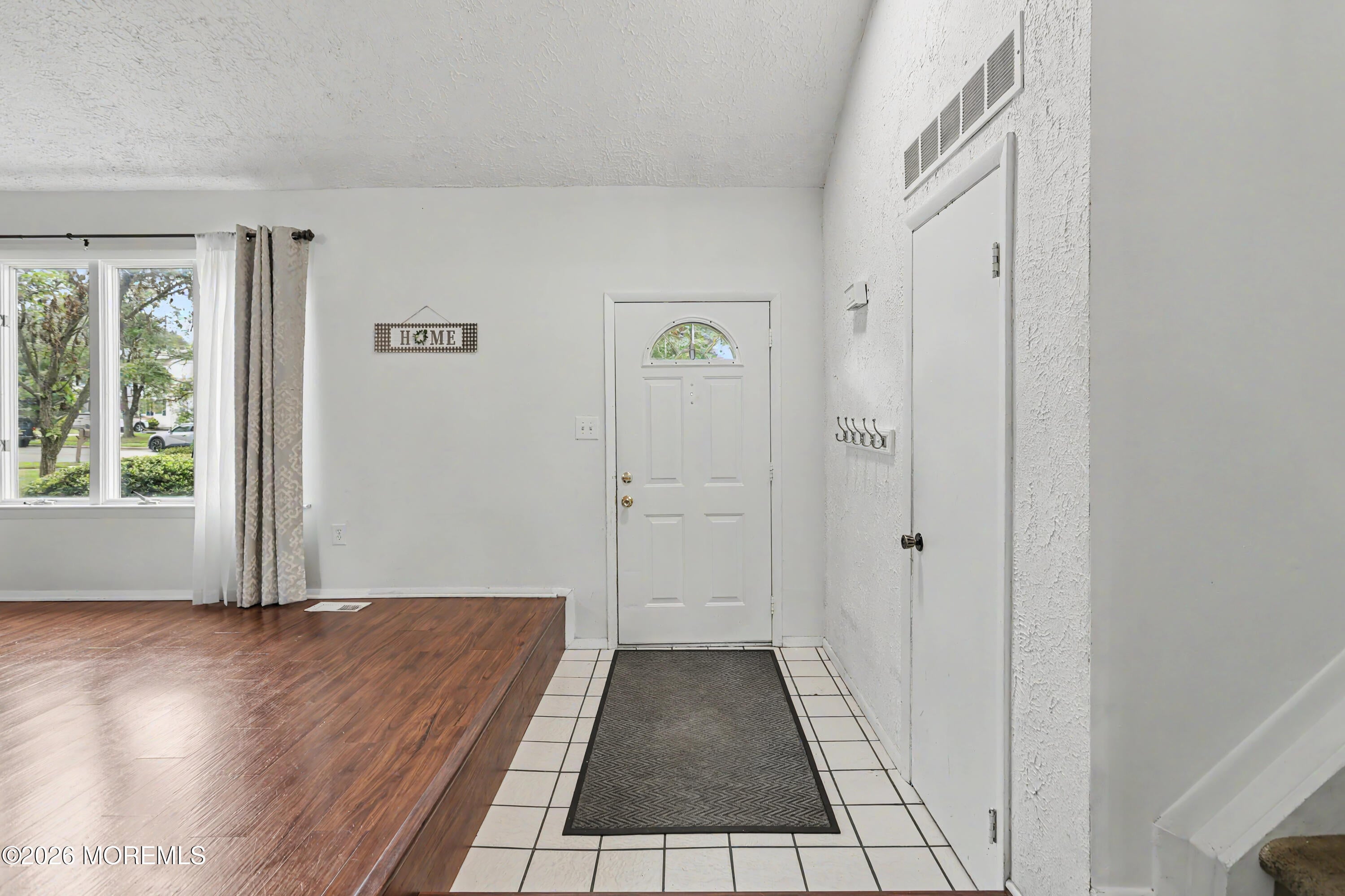 1005 Eastwind Ave, Toms River, NJ 08753 photo
