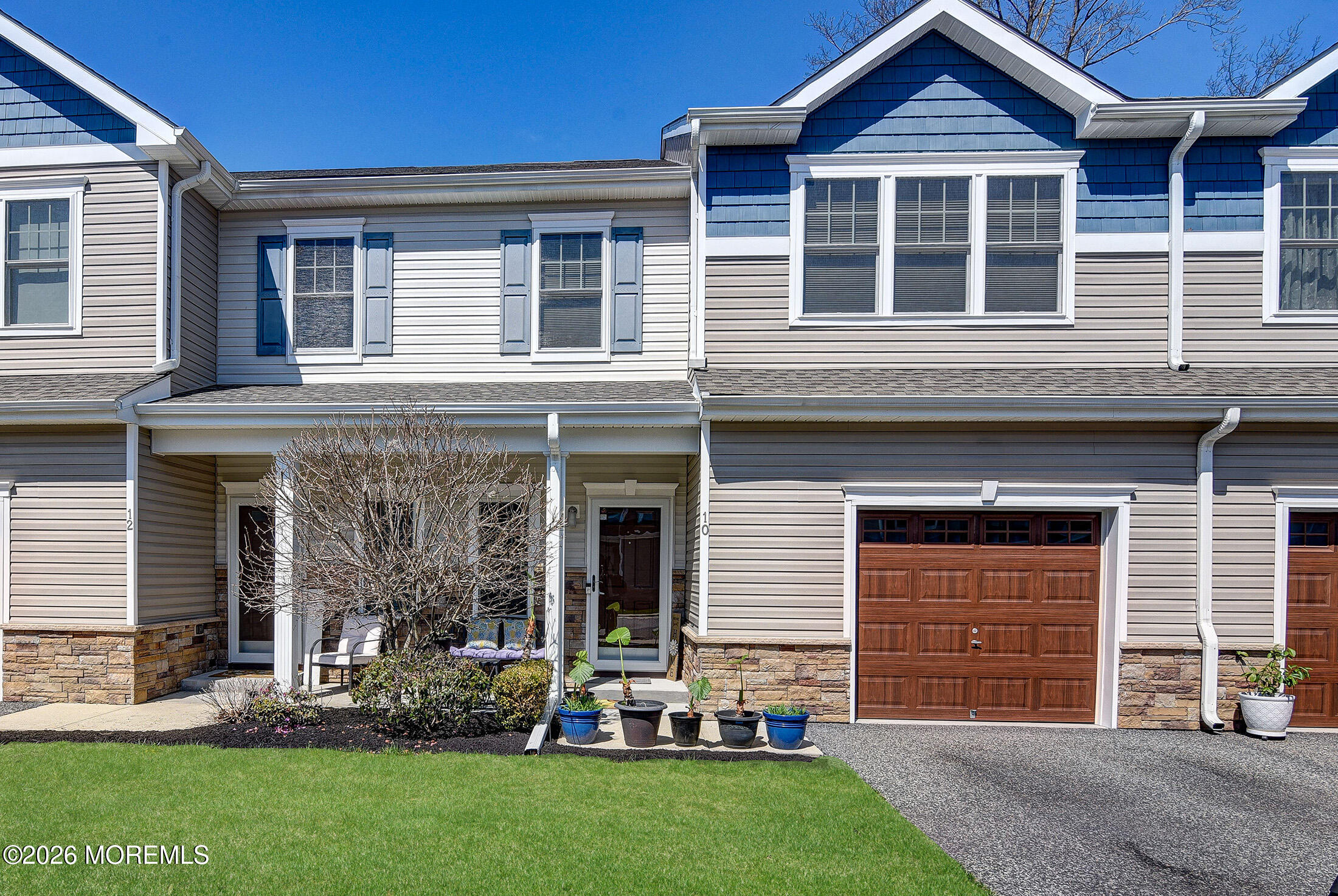 10 Arden Dr, Manchester, NJ 08759