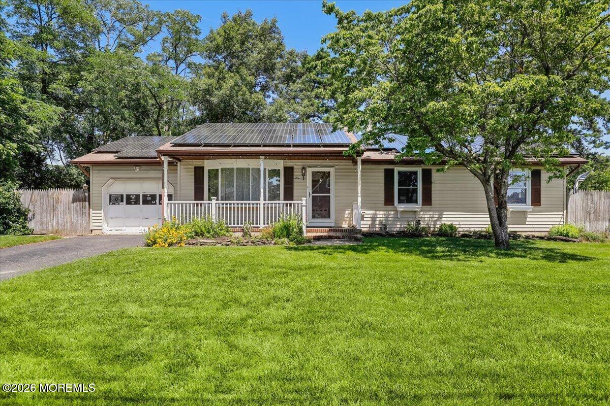 825 Madison Ave, Toms River, NJ 08757