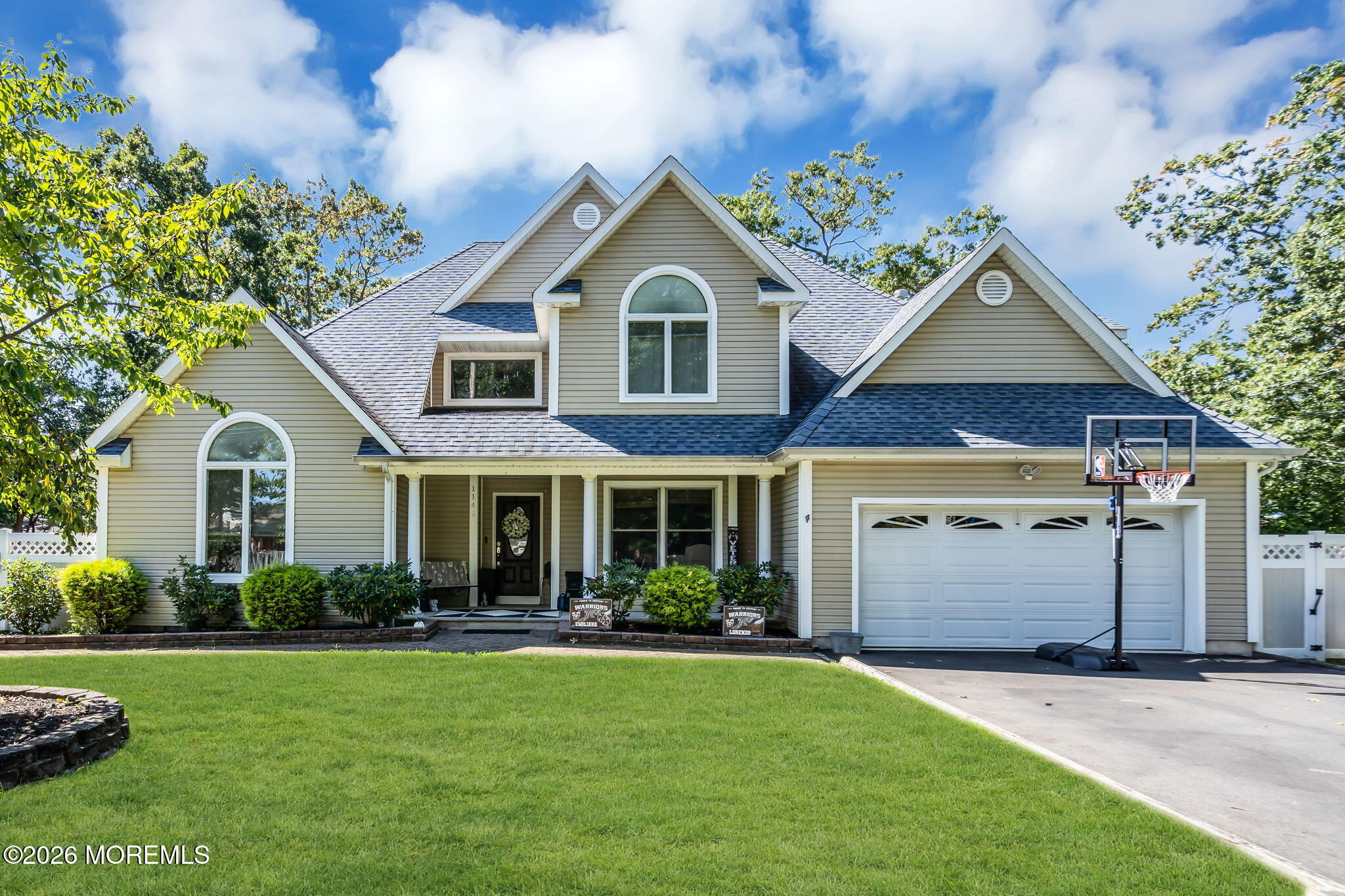 1142 Kenton Dr, Toms River, NJ 08753