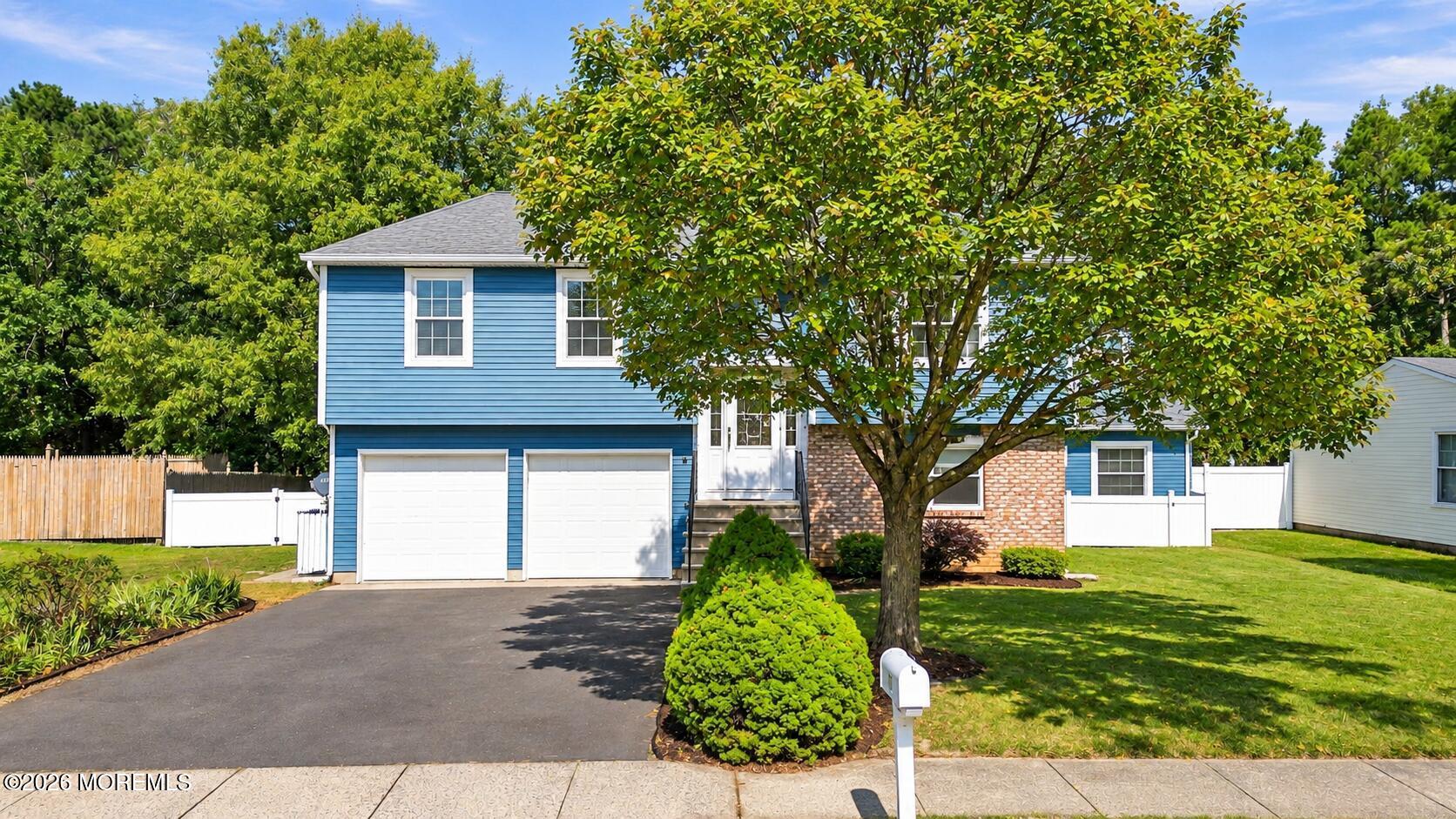 15 Deer Run Dr, Barnegat, NJ 08005