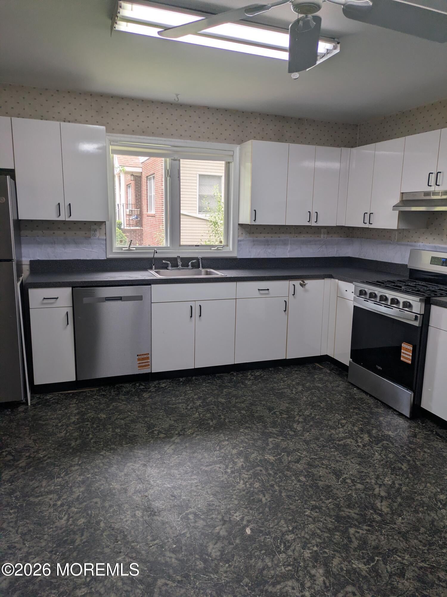 202 Lawrence Ave, Lakewood, NJ 08701 photo