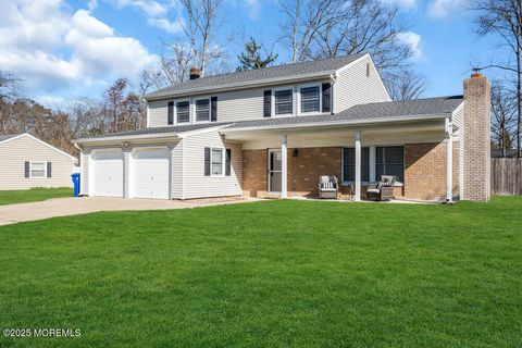 Single Family Residence in Toms River NJ 161 Stowe Street.jpg