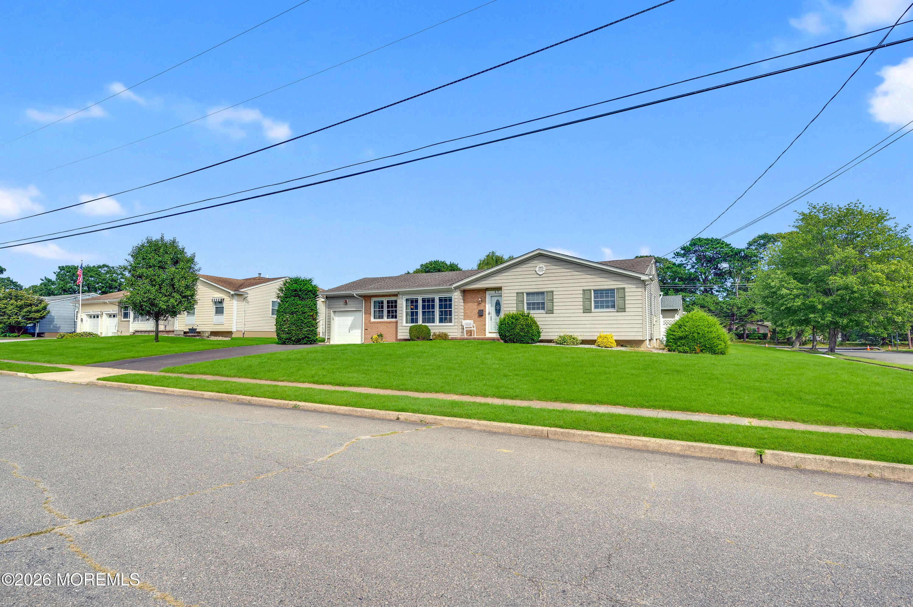 87 Charleson Rd, Brick, NJ 08724 photo