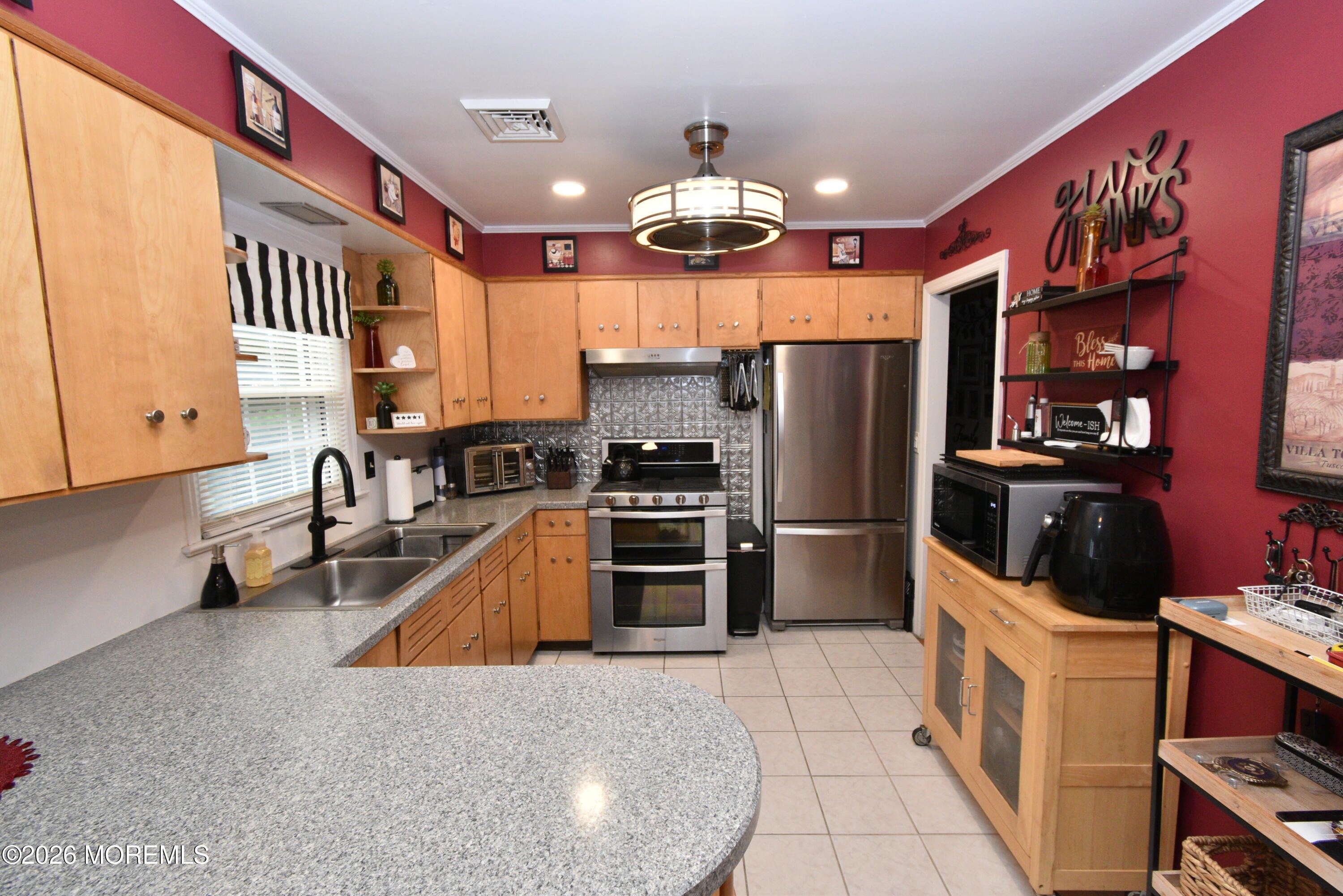 210 West, Union Beach, NJ 07735 photo