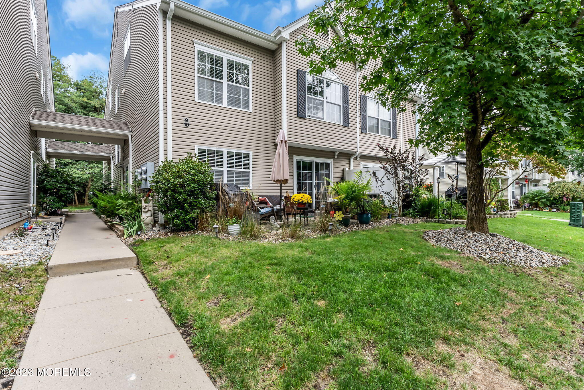 10 Topeka Ct, Tinton Falls, NJ 07712 photo